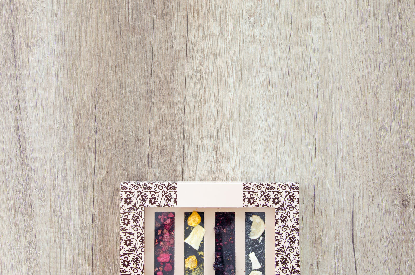 Nikon D5100 sample photo. Assortment, background, bonbon, box photography