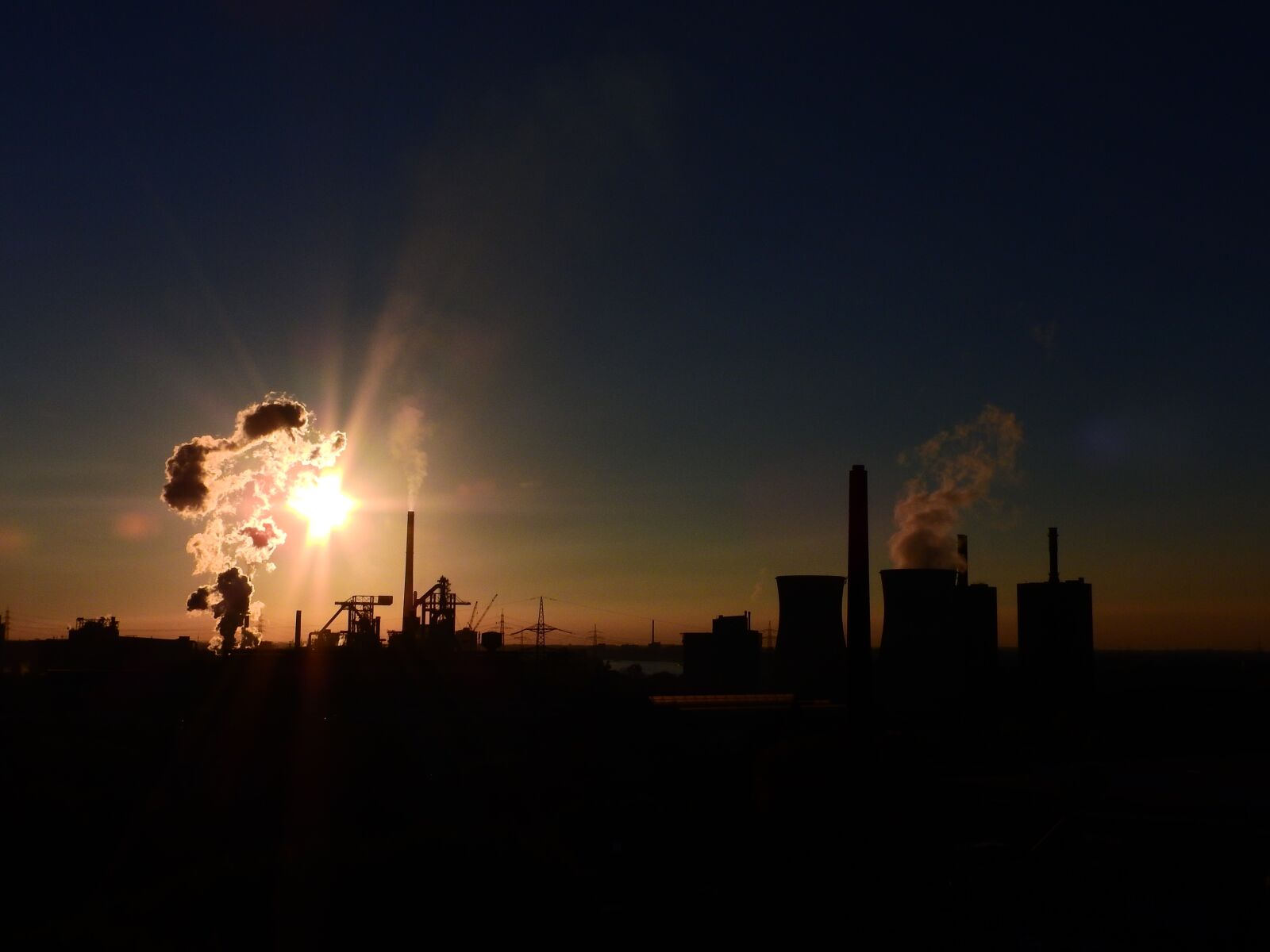 Nikon Coolpix P610 sample photo. Power plant, industry, chimney photography