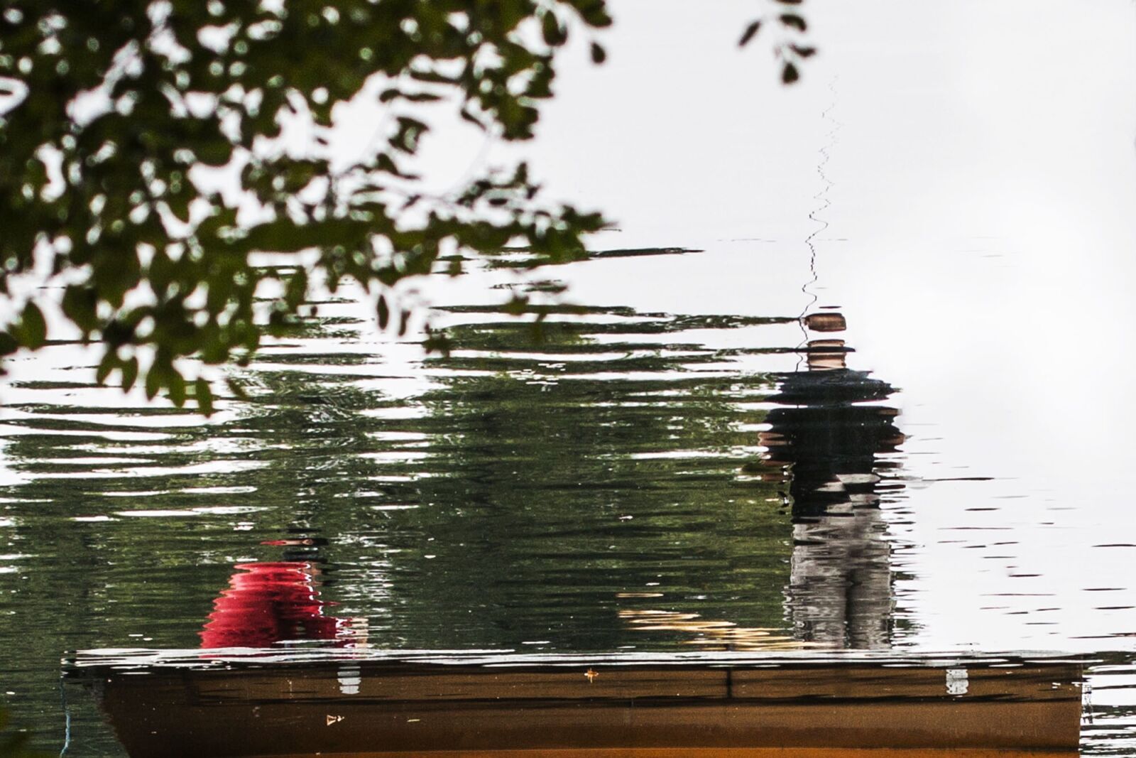 Canon EOS 50D sample photo. Angler, spieglung, water photography