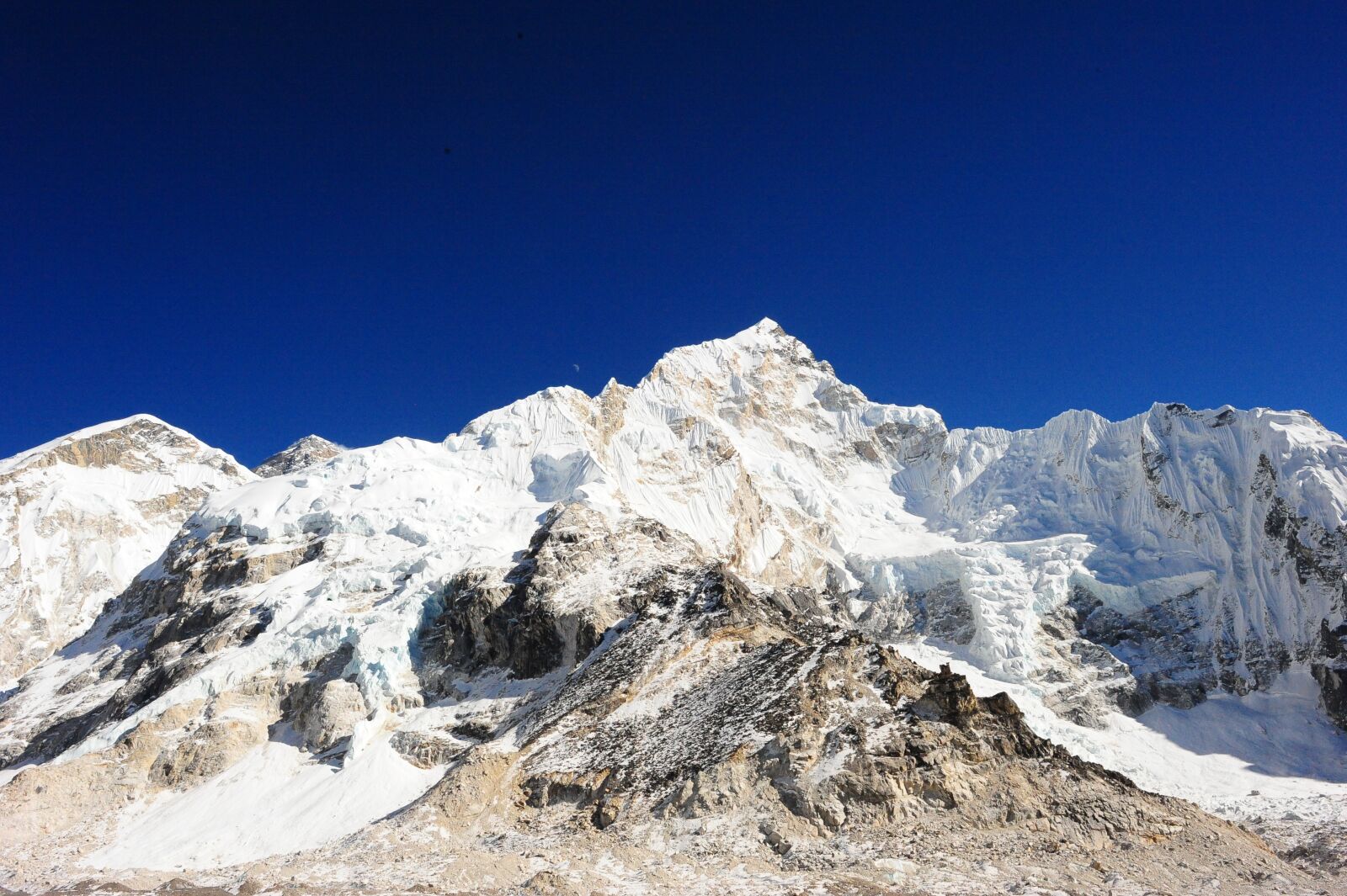 Nikon D3 sample photo. Trekking, everest, everest base photography