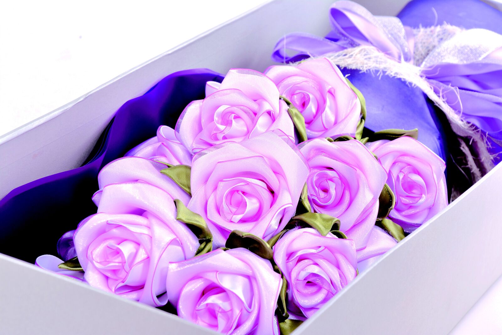 Nikon D7100 sample photo. Webbing, ribbon rose, bouquet photography