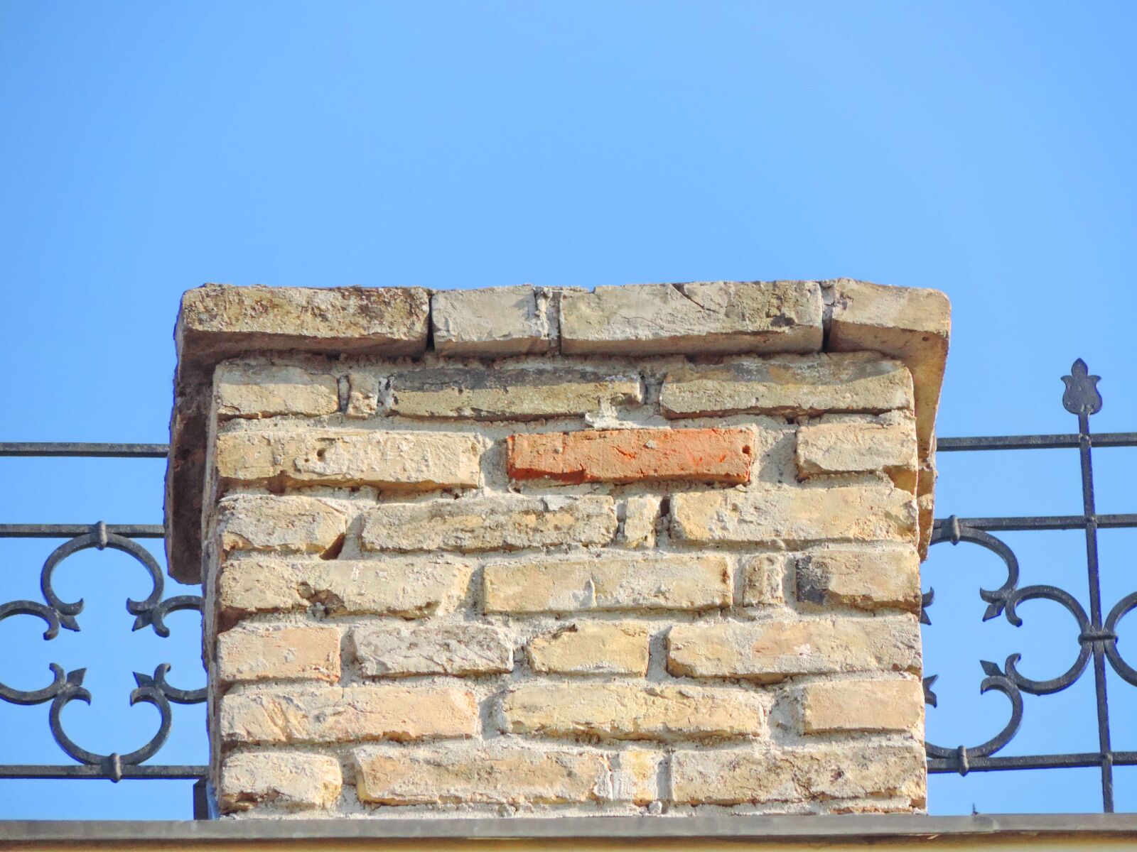 Nikon Coolpix P520 sample photo. Baroque, blue sky, cast photography