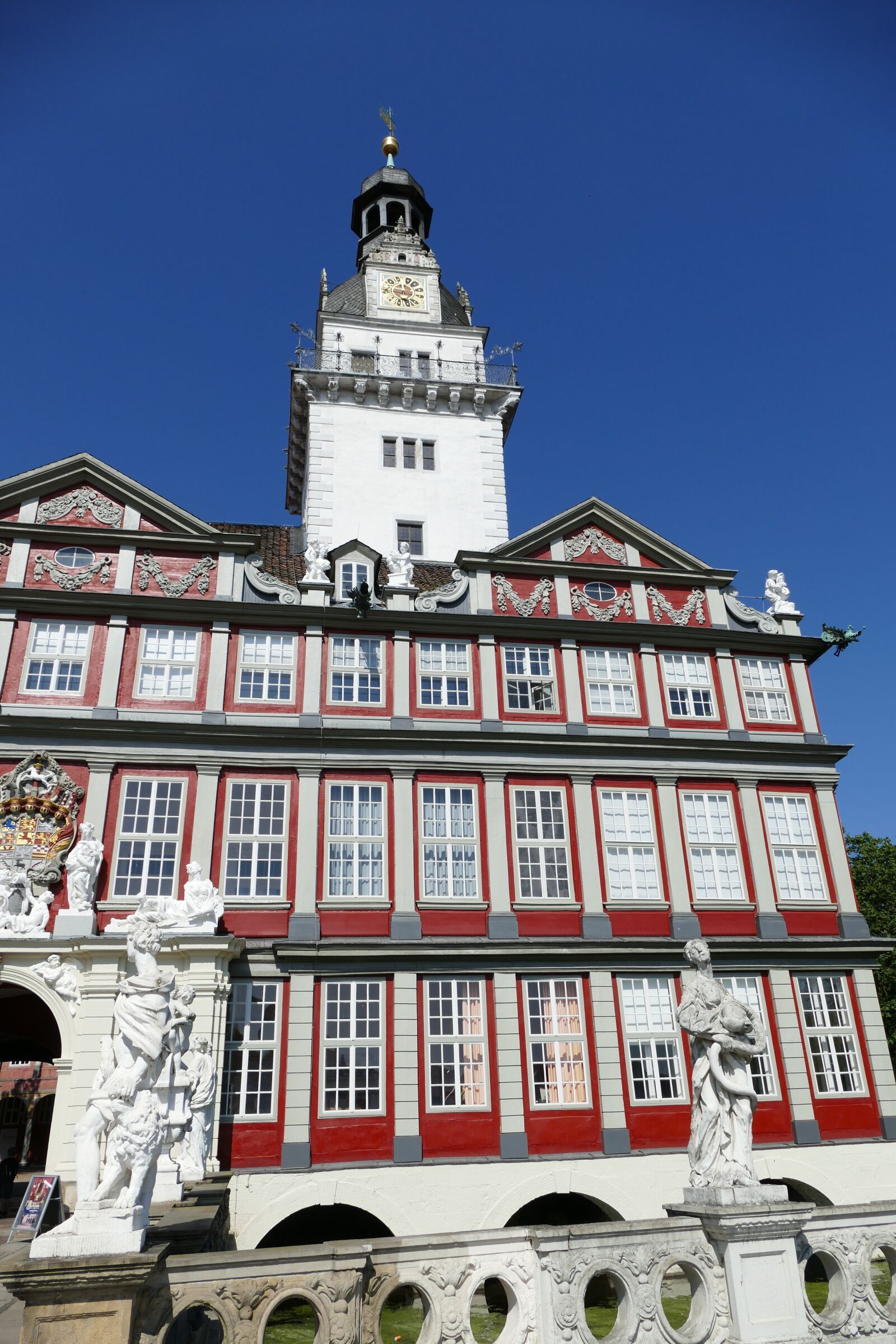 Panasonic Lumix DMC-FZ1000 sample photo. Wolfenbüttel, castle, architecture photography