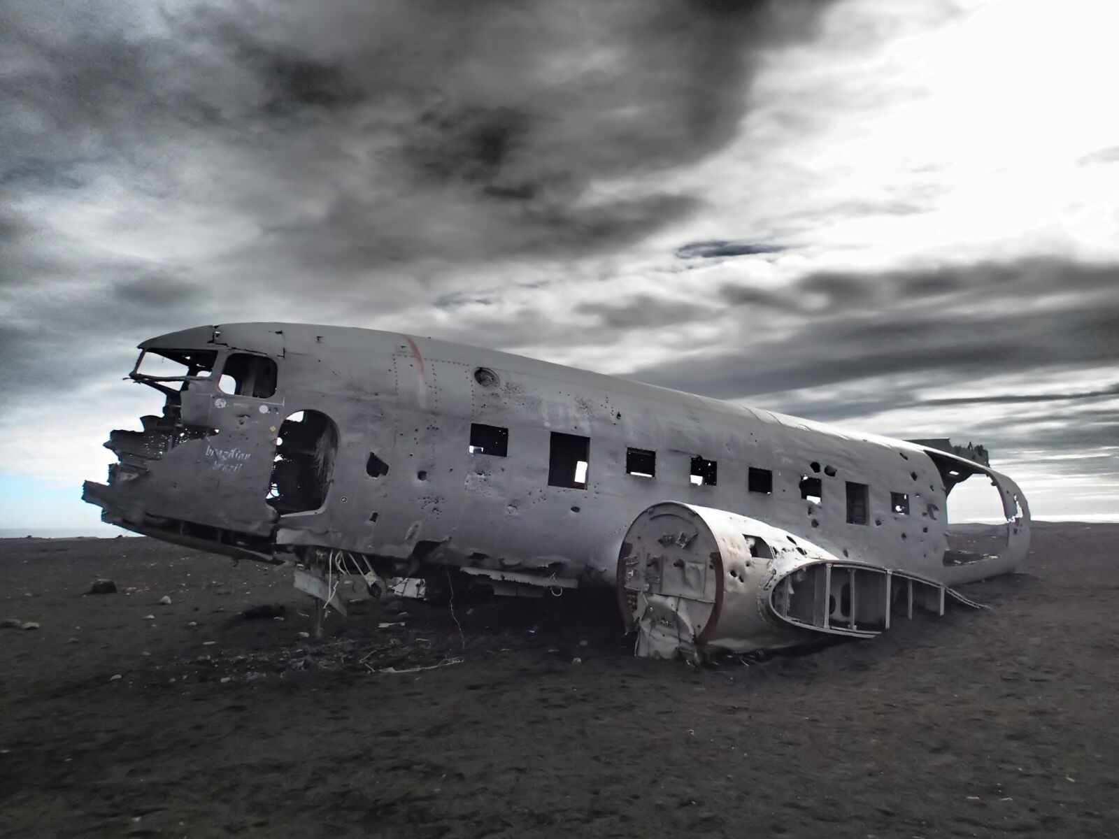 Olympus TG-2 sample photo. Abandoned, plane, aircraft photography