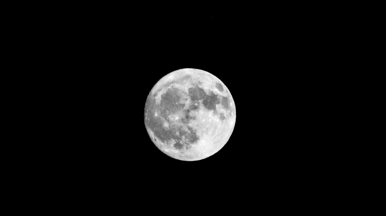 Canon PowerShot SX410 IS sample photo. Moon, phases, sky photography