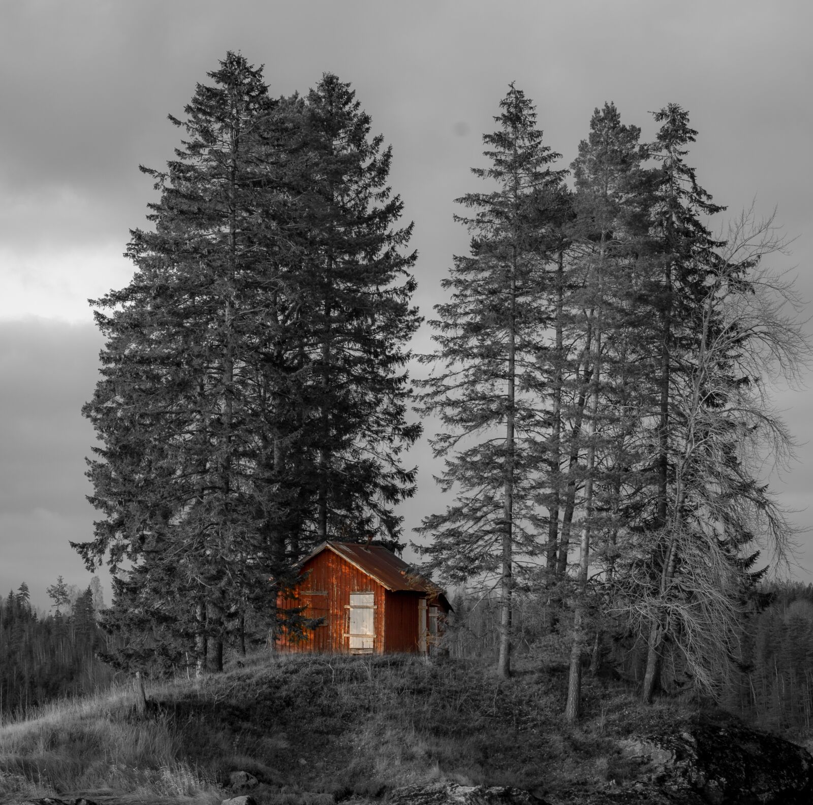 Canon EOS 6D + Canon EF 70-300mm F4-5.6L IS USM sample photo. House, hut, landscape photography