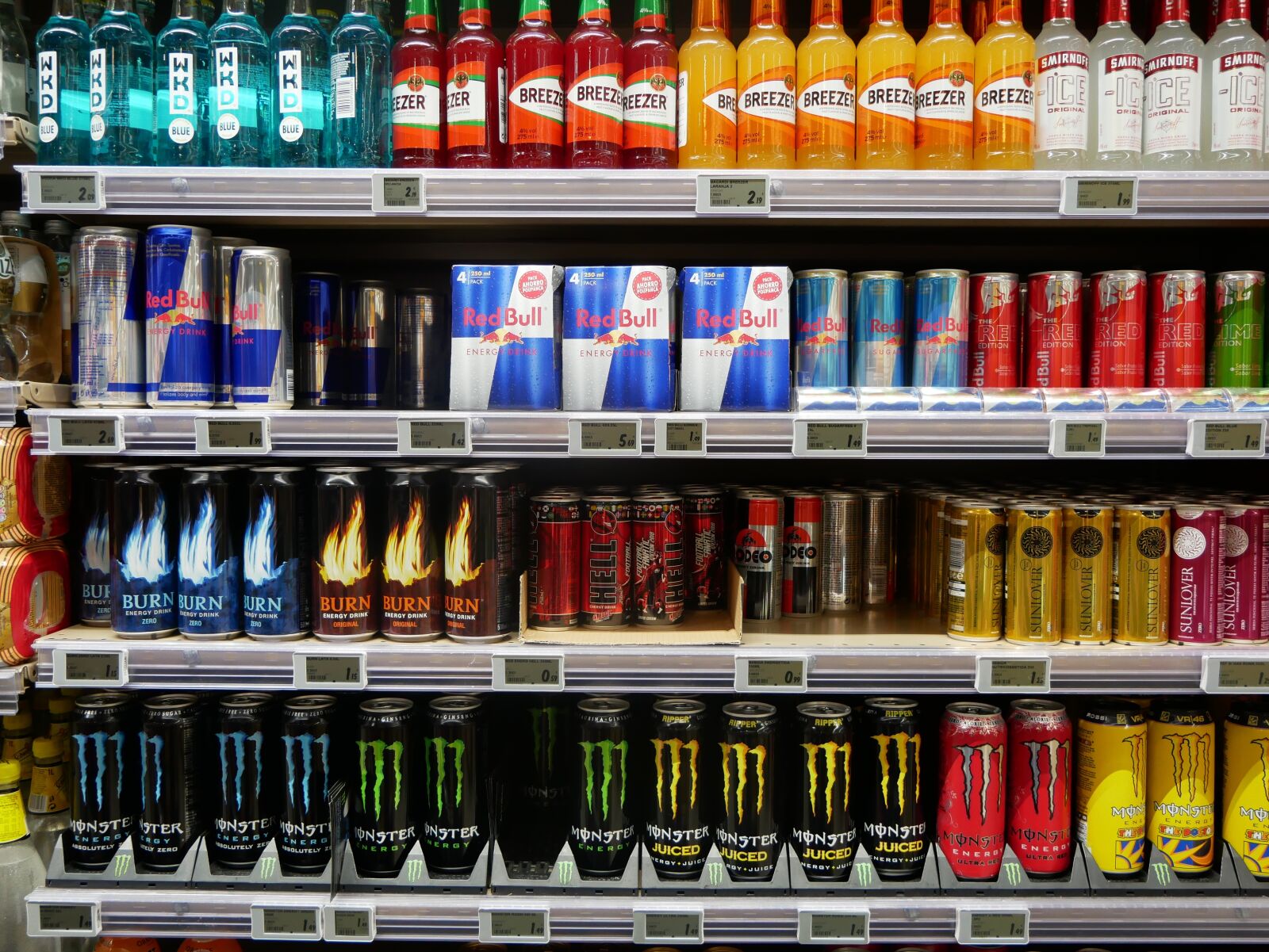 Panasonic Lumix DMC-G85 (Lumix DMC-G80) sample photo. Shelf, shop fittings, stock photography