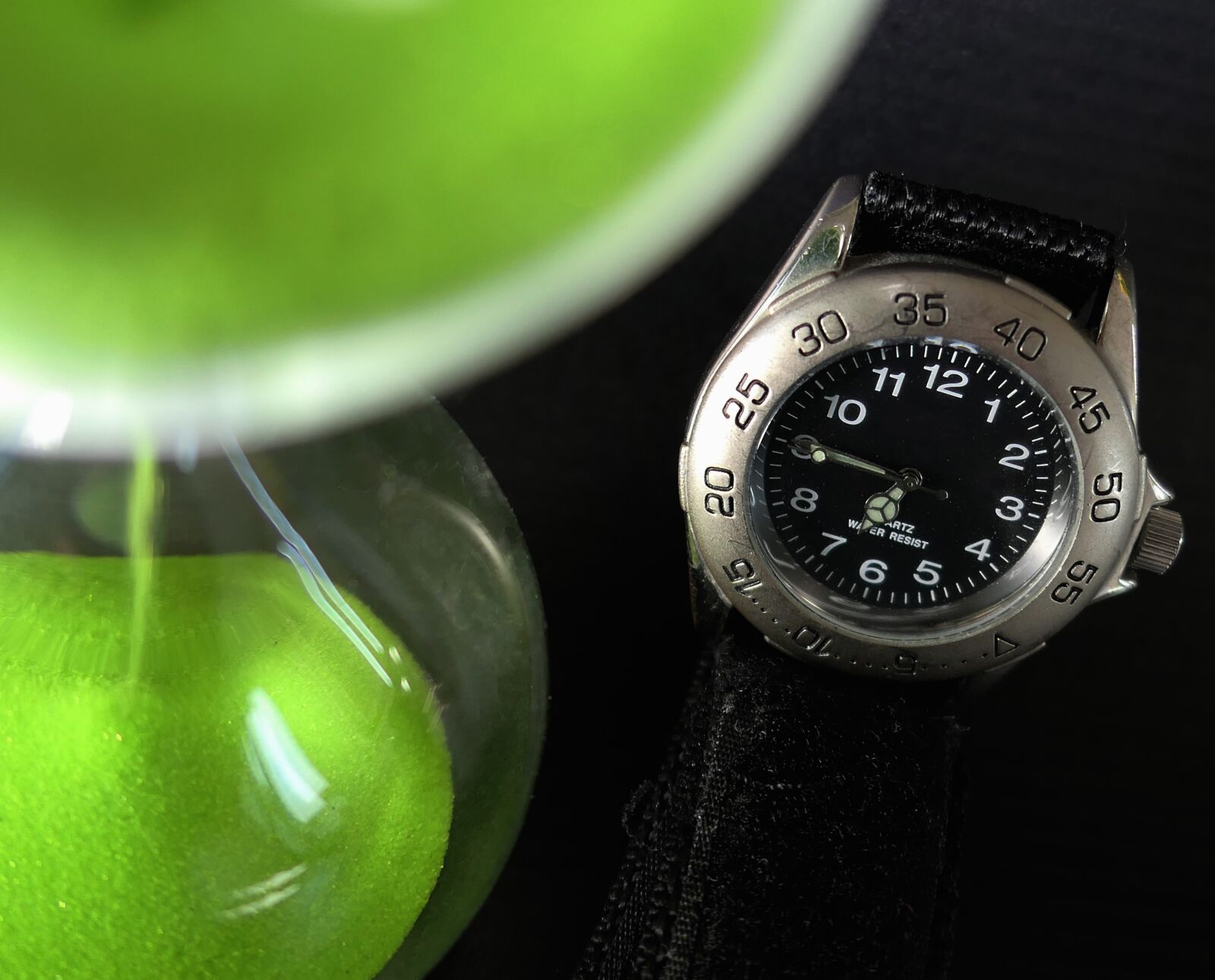 Panasonic Lumix DMC-LX10 (Lumix DMC-LX15) sample photo. Chronos, time, clock photography