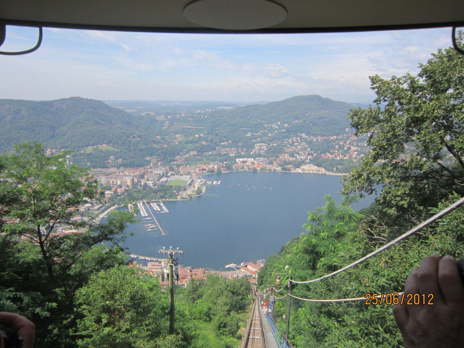 Canon PowerShot A3200 IS sample photo. Swiss, the cable car photography