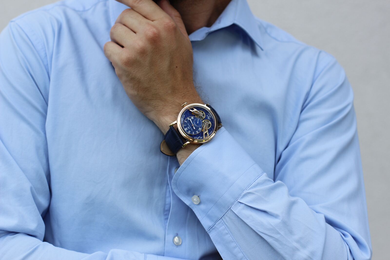 Canon EOS 600D (Rebel EOS T3i / EOS Kiss X5) + Canon EF 50mm F1.4 USM sample photo. Shirt, watch, wrist photography
