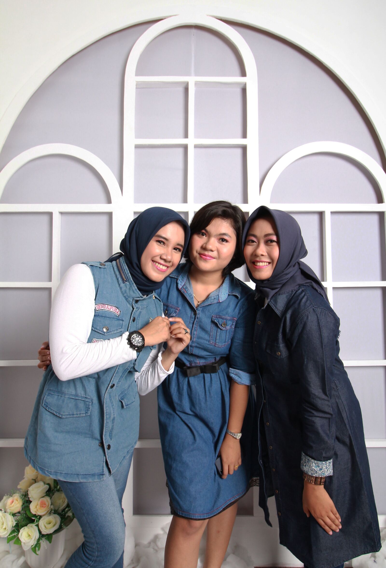 Canon EOS 60D sample photo. Friends, together, people photography