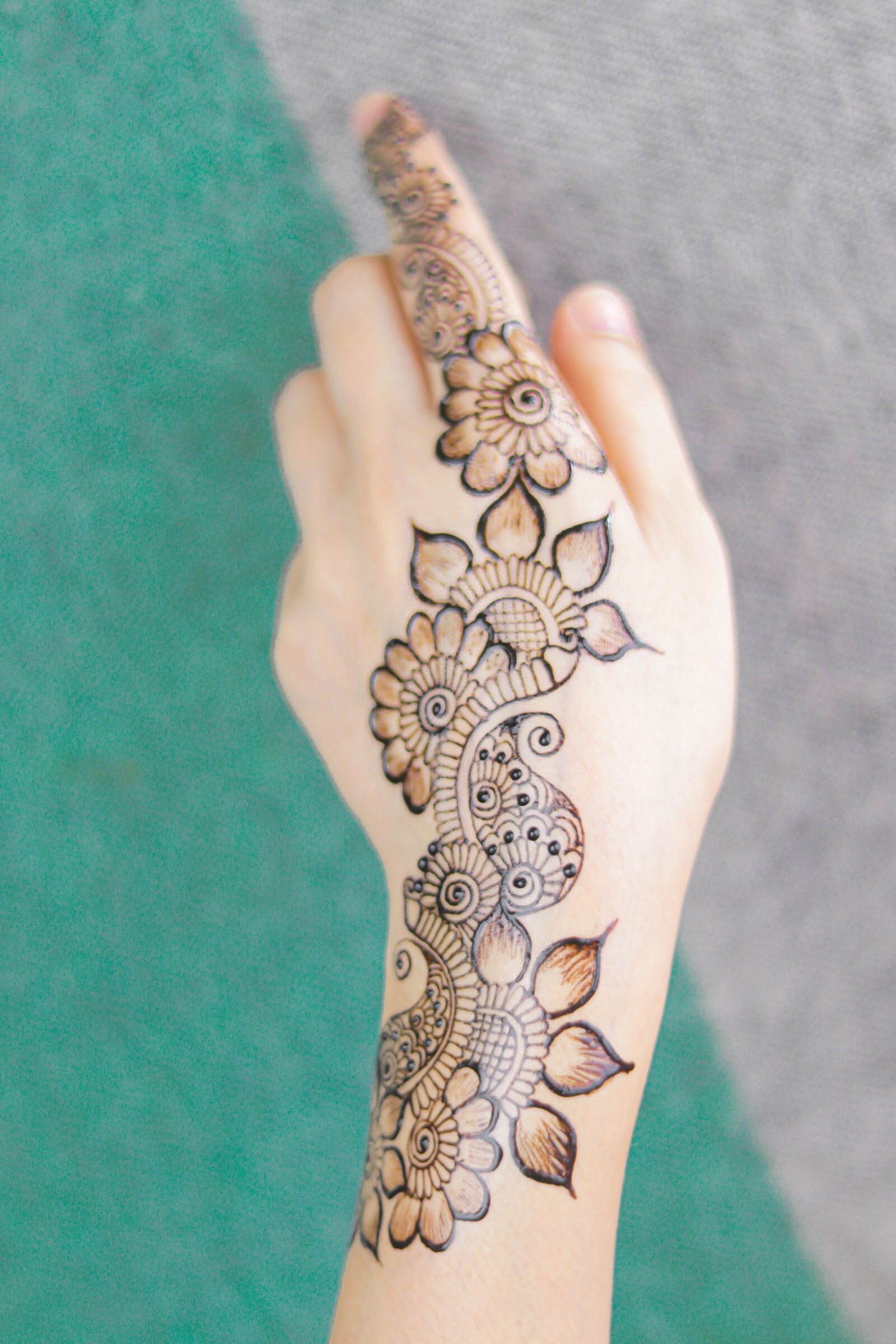 Canon EOS 80D + Canon EF 50mm F1.8 STM sample photo. Arabic design, arabic pattern photography