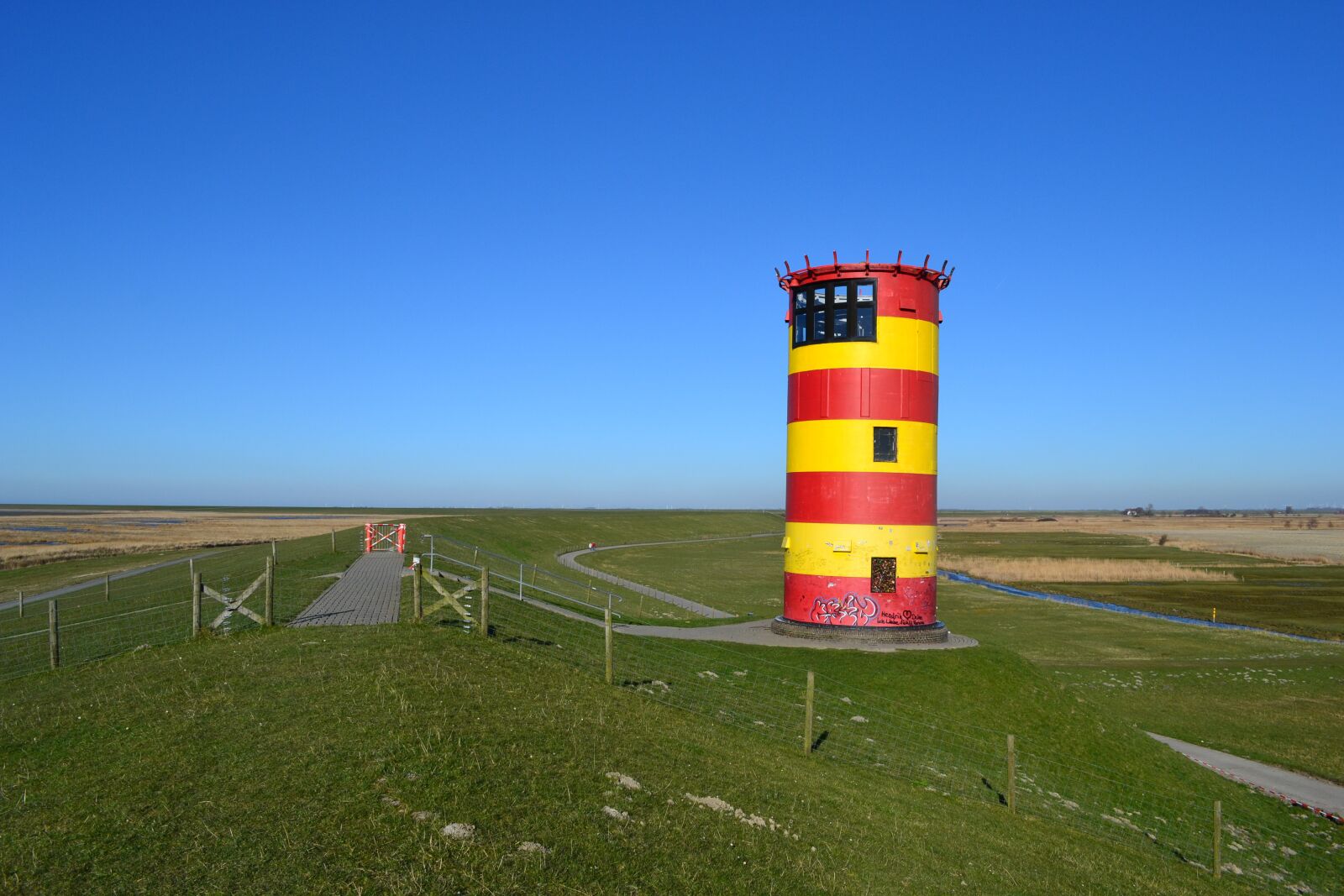 Nikon D3100 sample photo. Lighthouse, north sea, wadden photography
