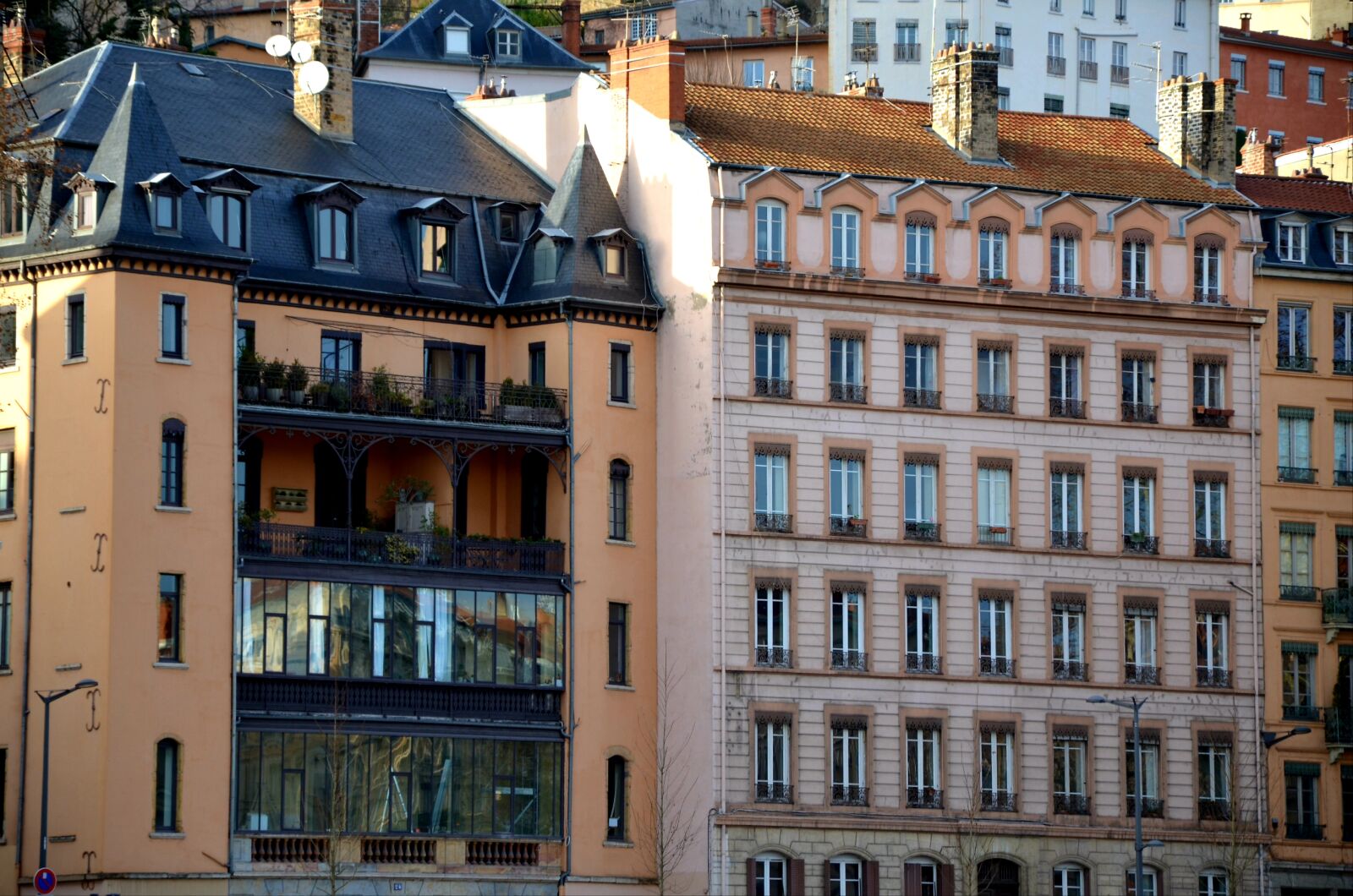 Nikon D5100 sample photo. Buildings, windows, france photography