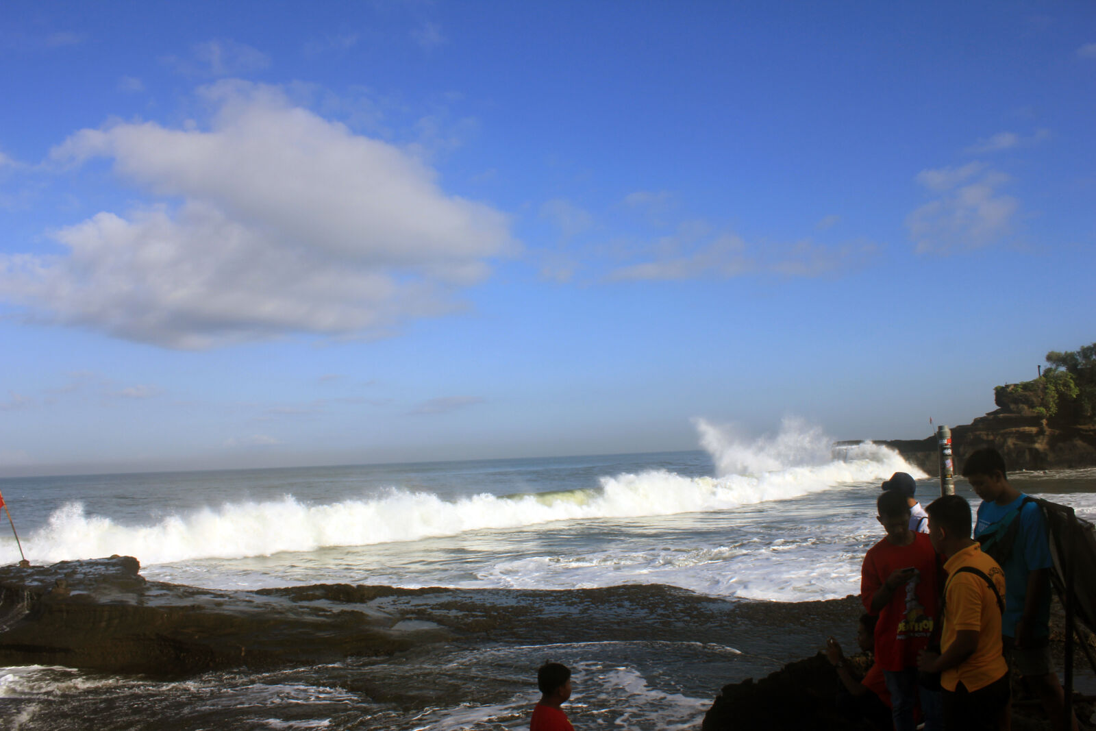 Canon EOS 550D (EOS Rebel T2i / EOS Kiss X4) sample photo. Beach photography