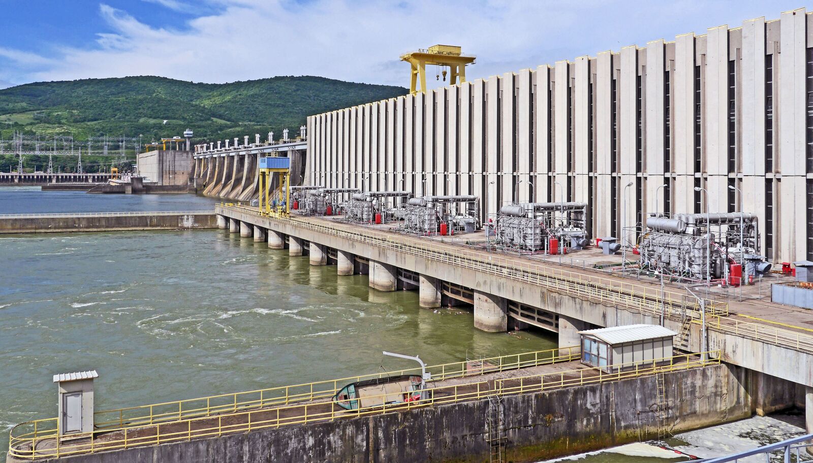 Panasonic Lumix DMC-GH3 sample photo. Dam, iron gate, danube photography