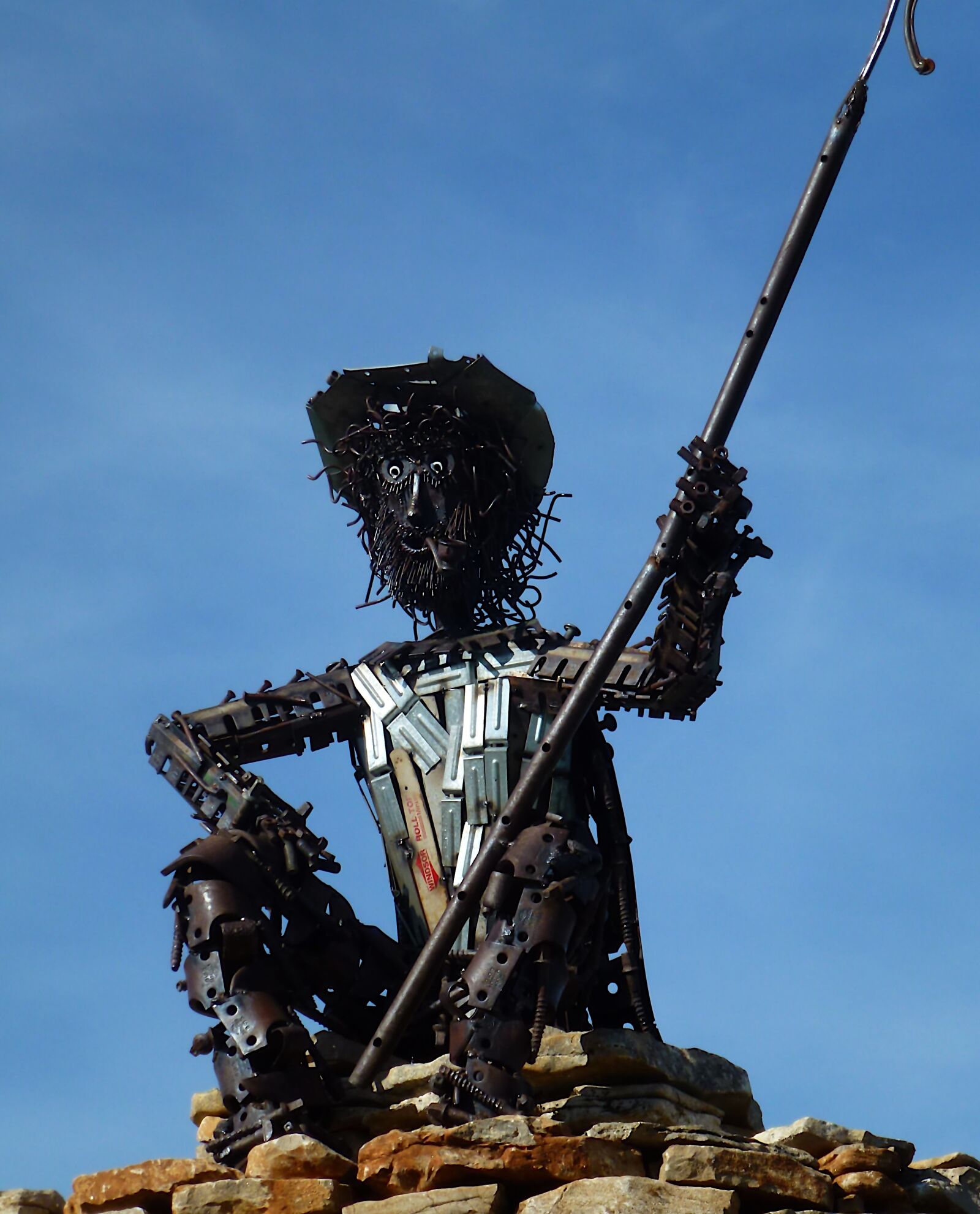 Panasonic Lumix DMC-ZS10 (Lumix DMC-TZ20 / Lumix DMC-TZ22) sample photo. Monument, statue, iron photography