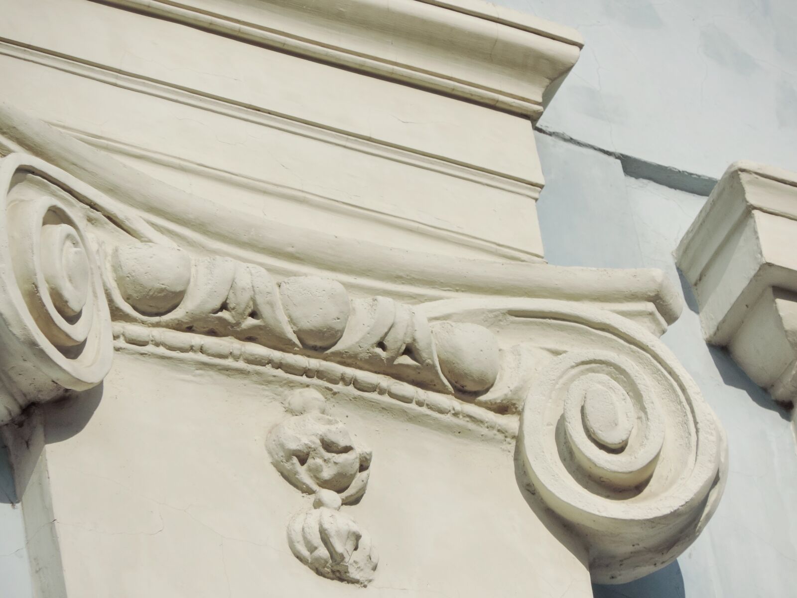Nikon Coolpix P520 sample photo. Sculpture, statue, marble, classic photography