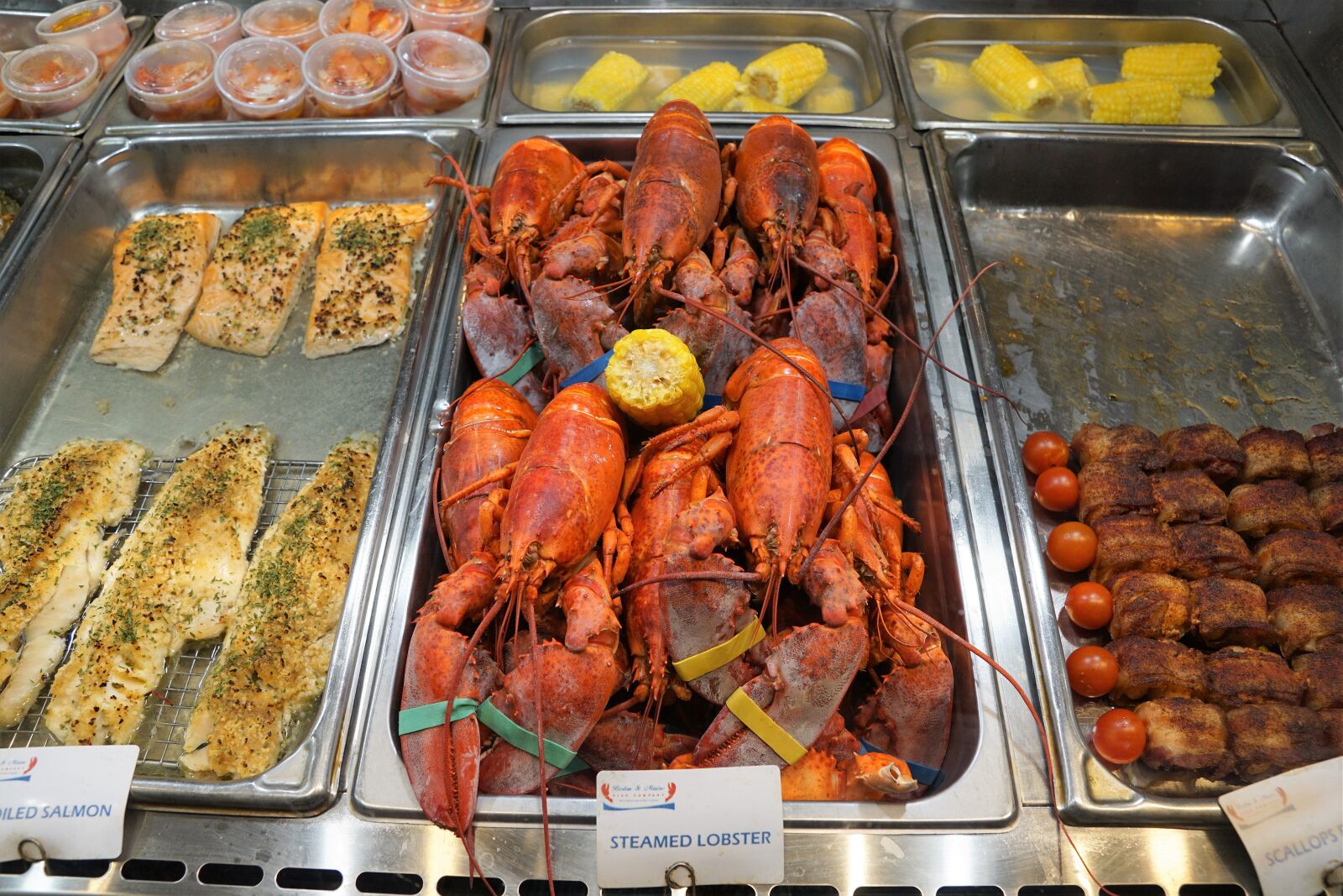 Sony ILCA-77M2 + Sony DT 16-50mm F2.8 SSM sample photo. Eat, market hall, boston photography