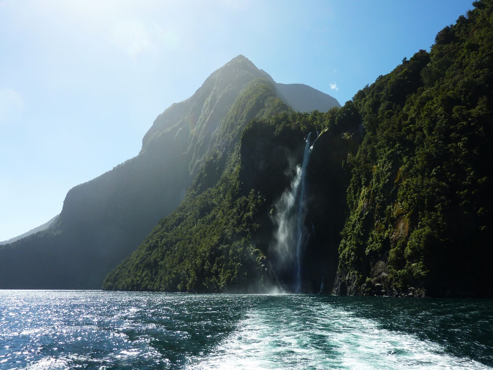 Panasonic DMC-TZ7 sample photo. New zealand, south island photography