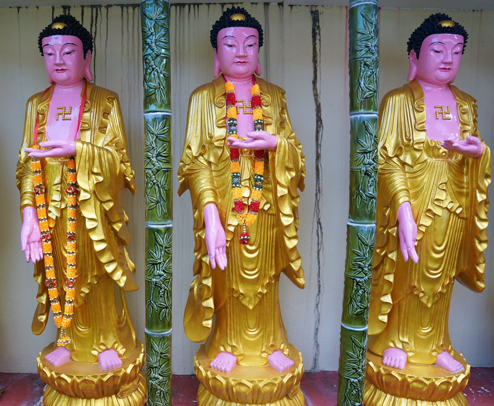 Sony ILCA-77M2 + Sony DT 16-50mm F2.8 SSM sample photo. Religion, culture, temple photography