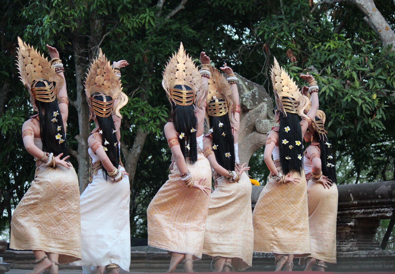 Canon EOS 600D (Rebel EOS T3i / EOS Kiss X5) sample photo. Thailand, dancer, asia photography