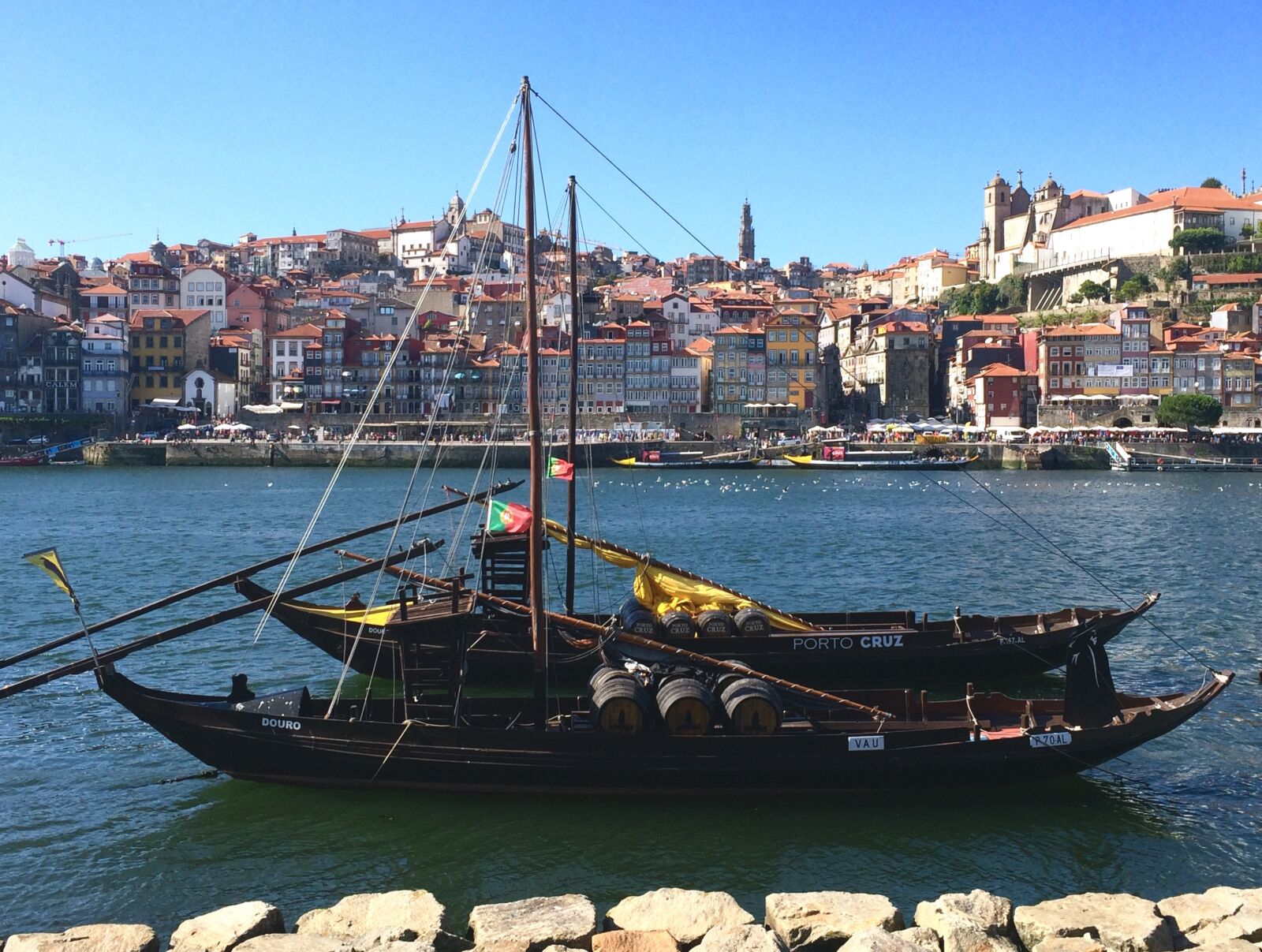 iPhone 5s back camera 4.15mm f/2.2 sample photo. Boat, porto, portugal photography