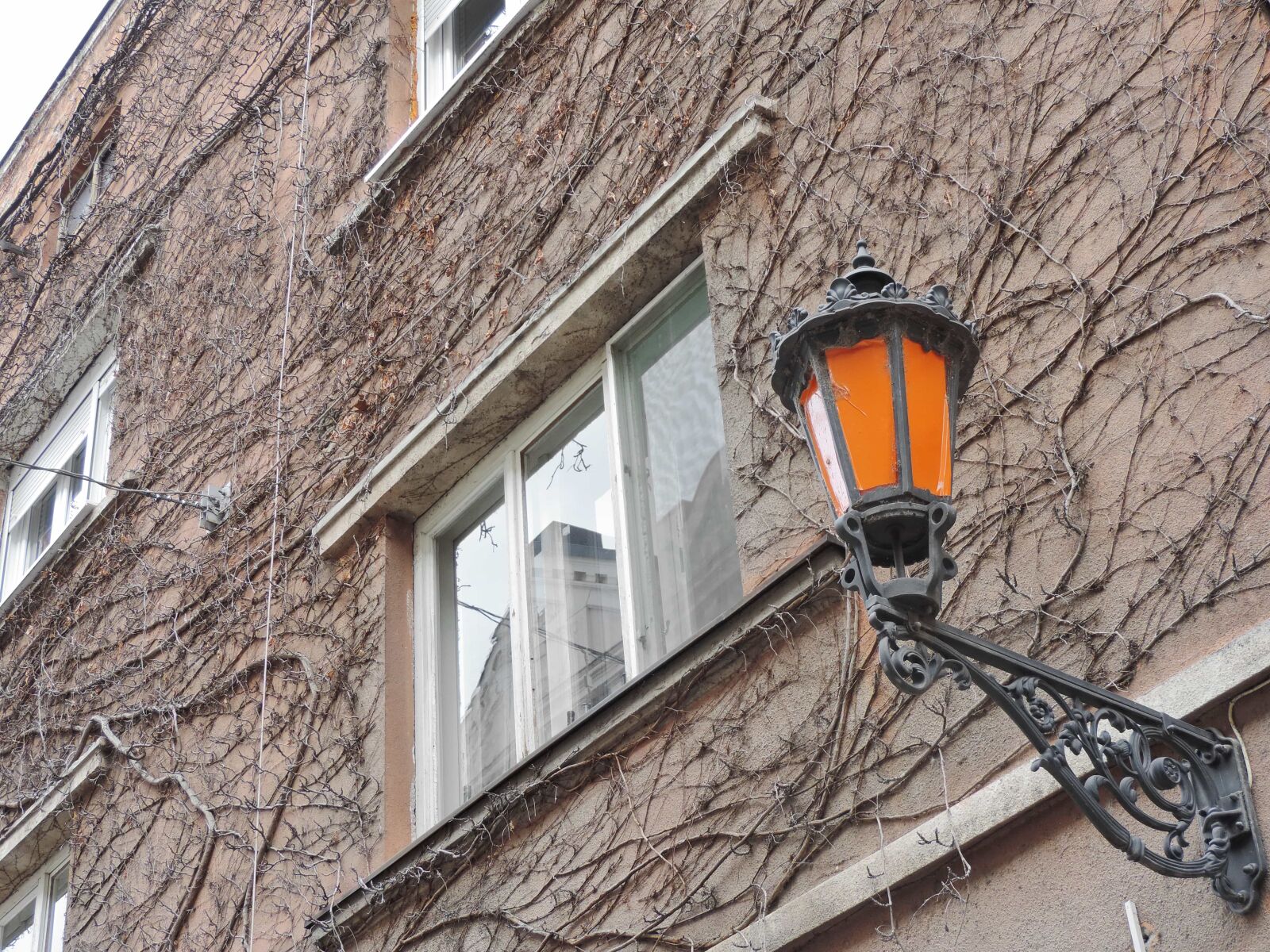 Nikon Coolpix P520 sample photo. Facade, lantern, building, house photography