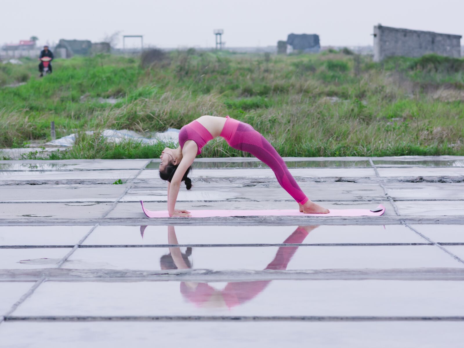 Nikon D7100 sample photo. Yoga, girl, lovely photography
