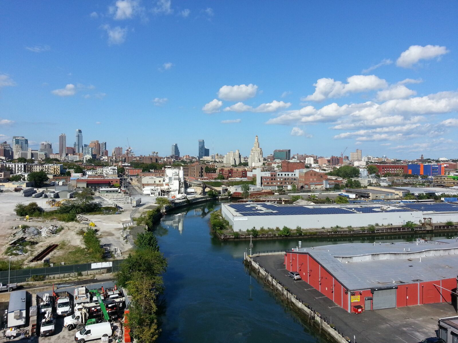 Samsung Galaxy S3 sample photo. Background, sky, building photography