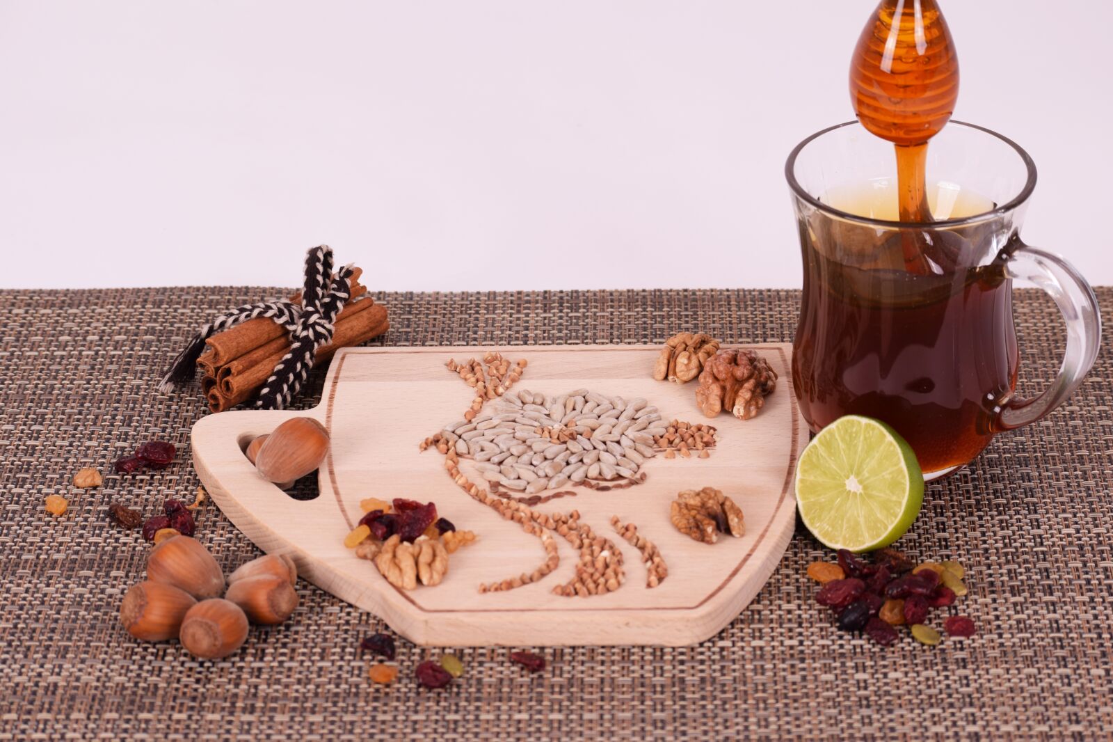 Nikon D3300 sample photo. Cinnamon, raisins, honey photography