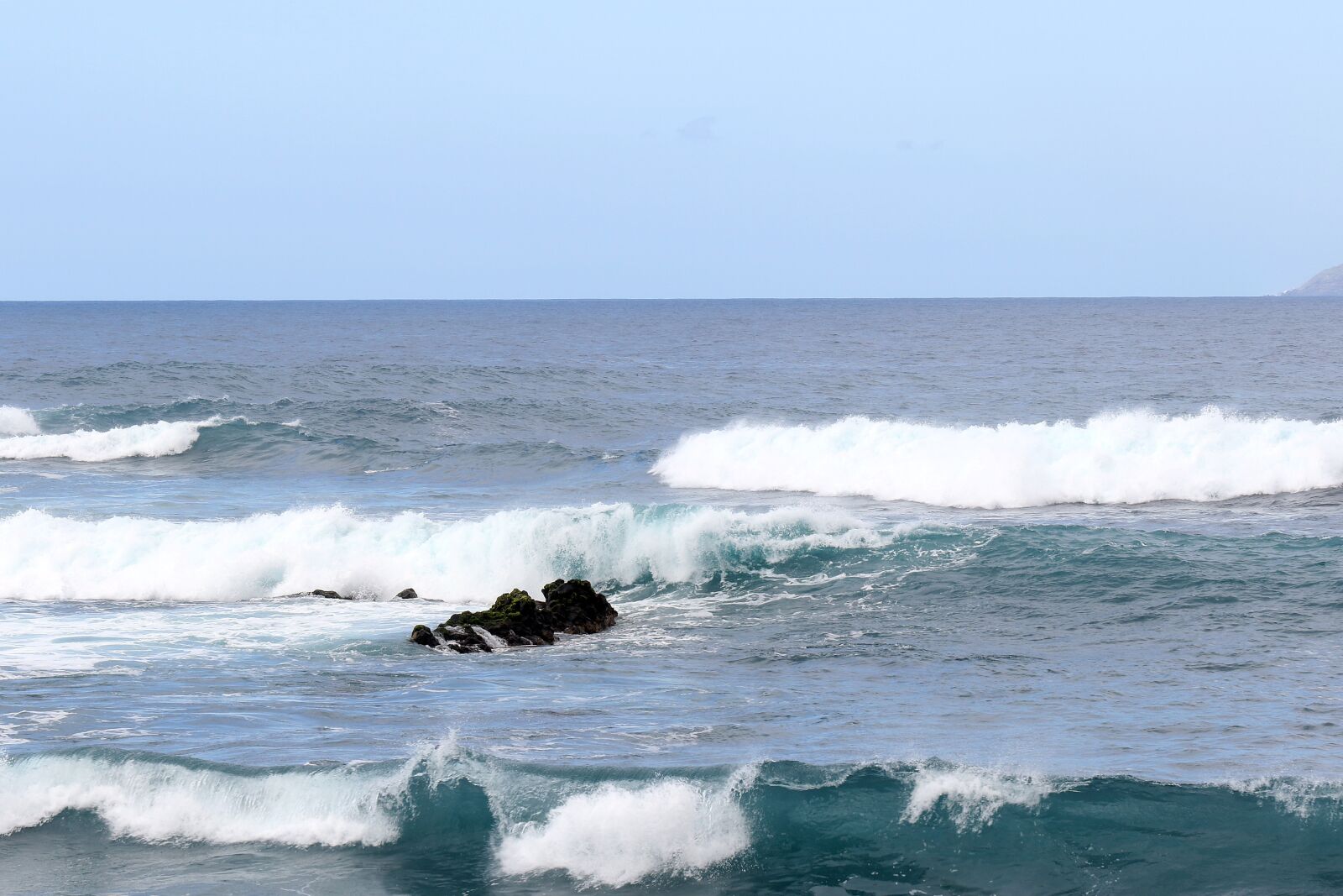 Canon EOS 7D Mark II sample photo. The waves, the atlantic photography