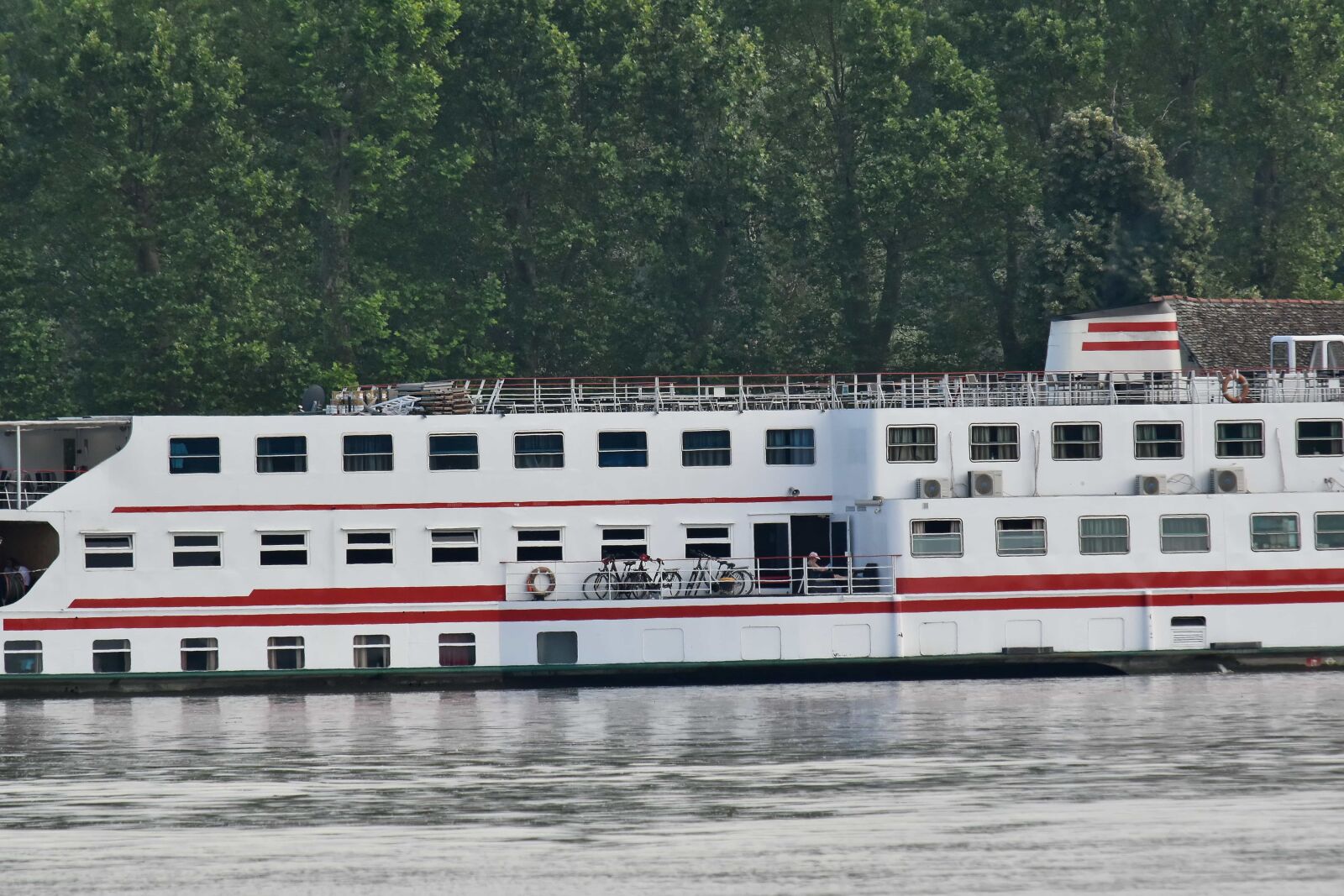Nikon D5500 sample photo. Cruise ship, danube, serbia photography