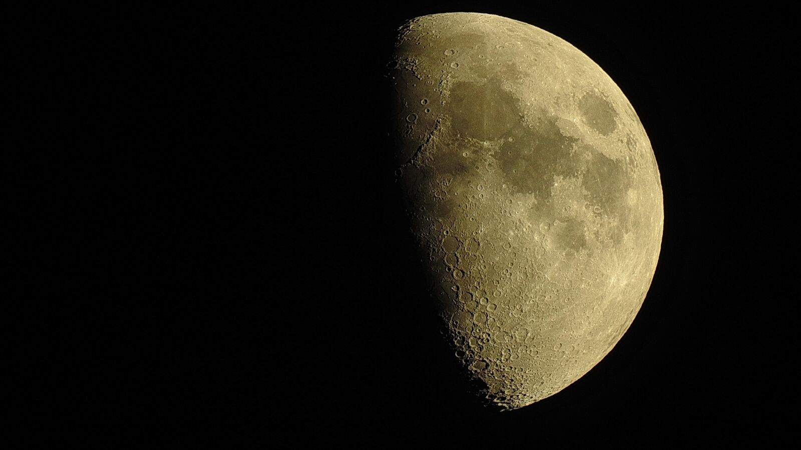 Nikon Coolpix P900 sample photo. Moon, p900, space photography