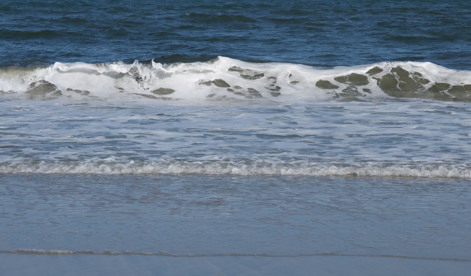 Canon EOS 760D (EOS Rebel T6s / EOS 8000D) sample photo. Waves, beach, ocean photography