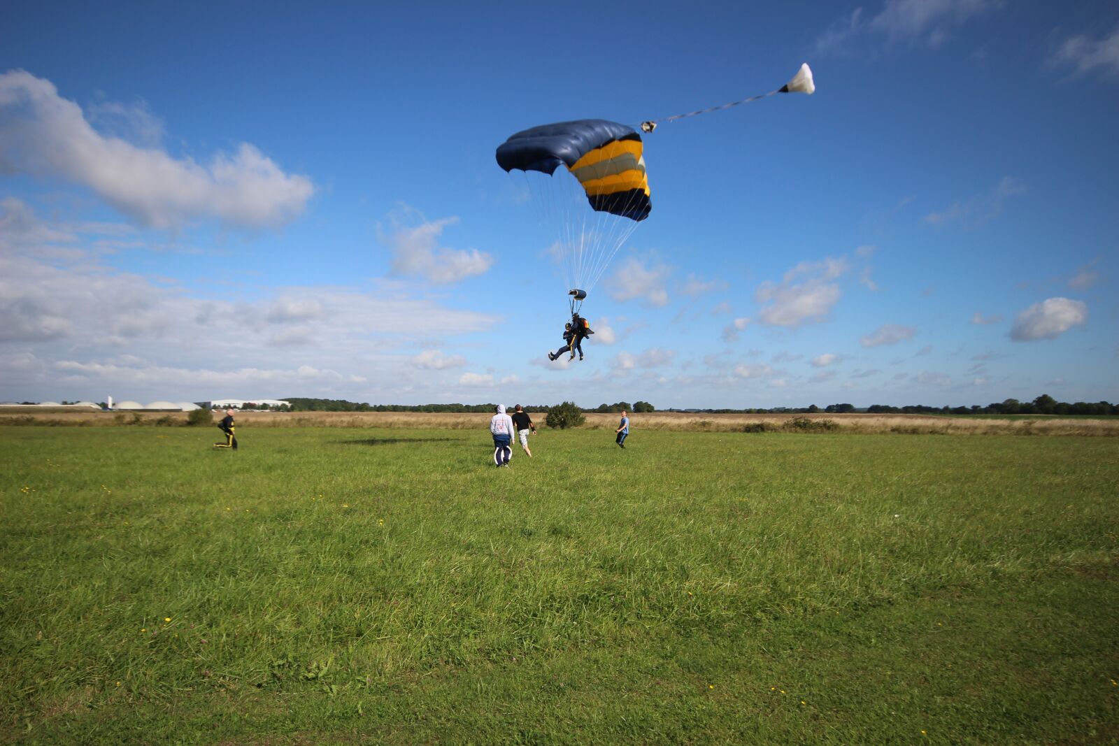 Canon EOS 100D (EOS Rebel SL1 / EOS Kiss X7) sample photo. Parachute, tandem, skydiving photography