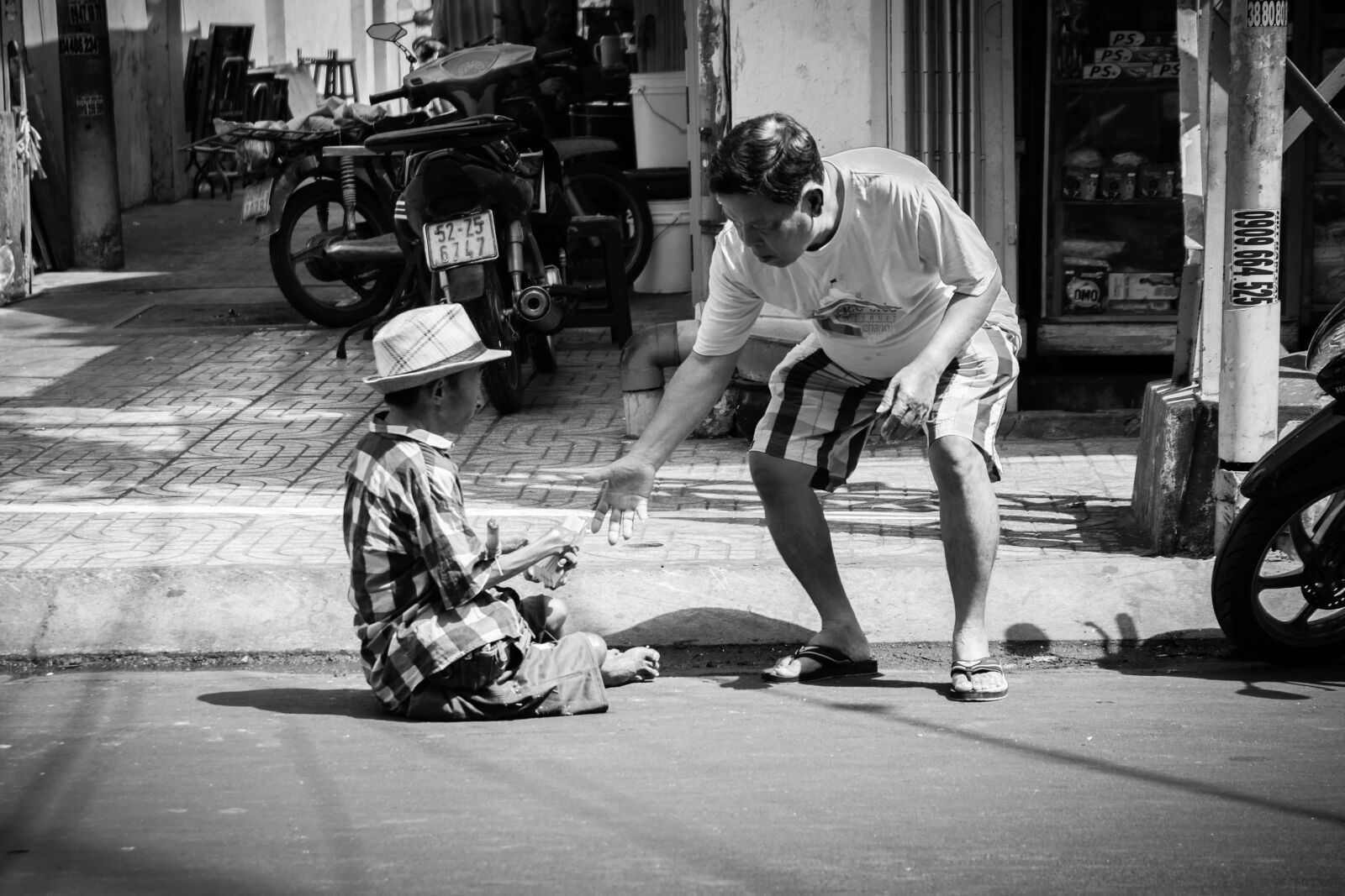 Nikon D7100 sample photo. Street, live, people photography
