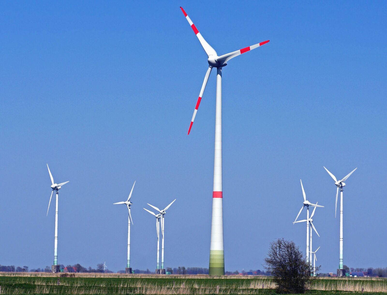 Panasonic Lumix DMC-GH3 sample photo. Windmill, power, wind, meadow photography
