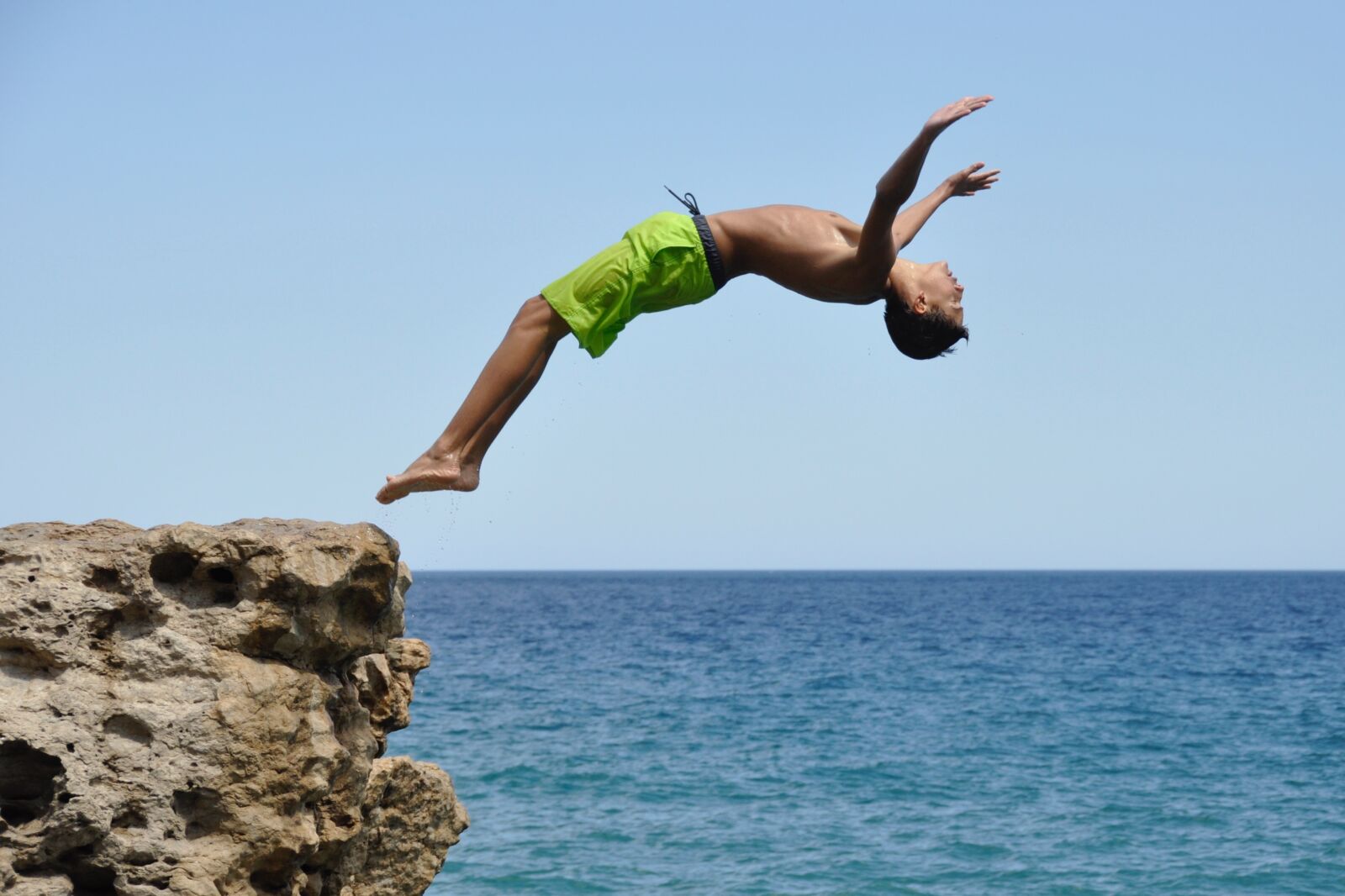 Nikon D90 sample photo. Diving, tough, boy photography