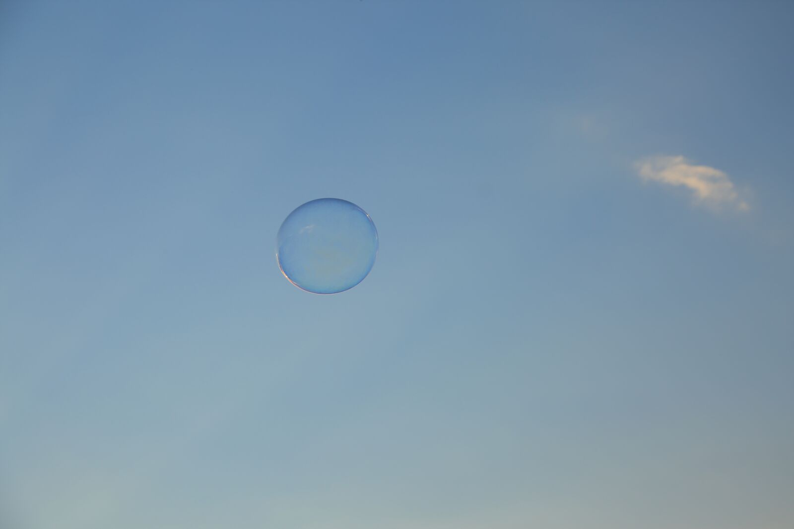 Canon EF 24-105mm F4L IS USM sample photo. Bubble, afternoon, sky photography