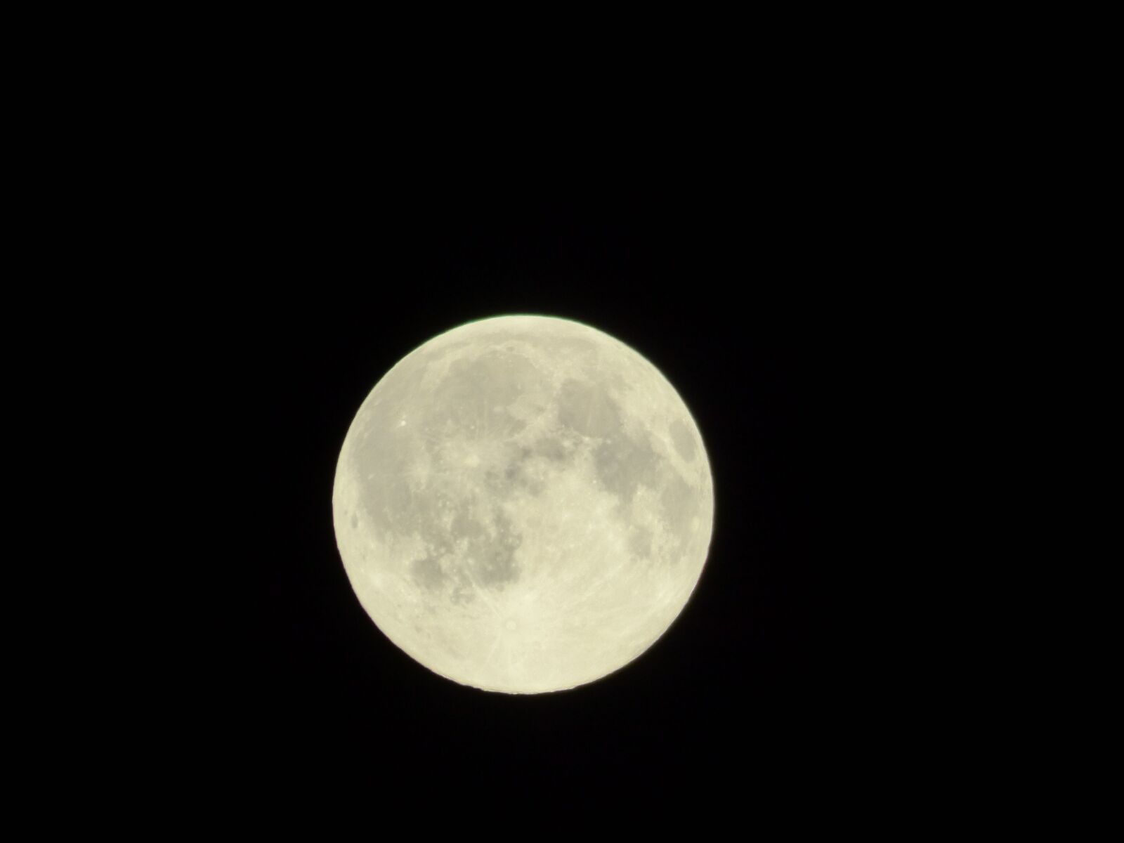 Panasonic DMC-FZ72 sample photo. Moon, full moon, night photography