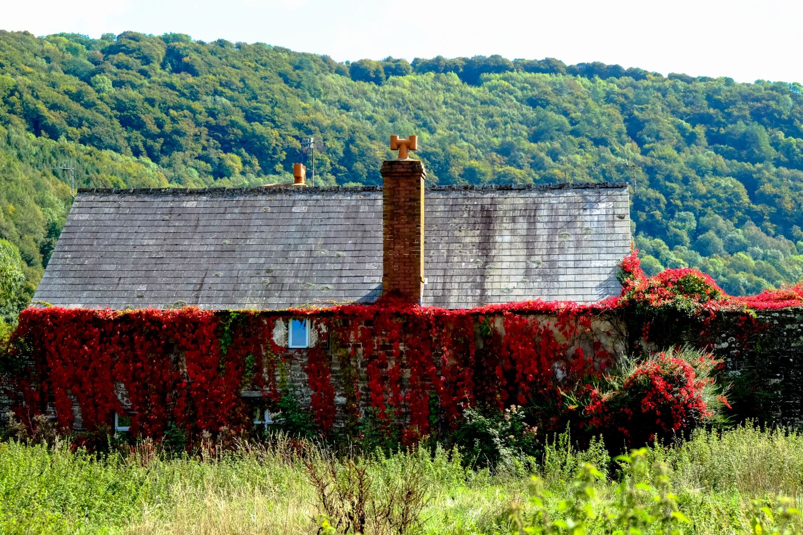 Fujifilm X-E2S sample photo. House, red, countryside photography