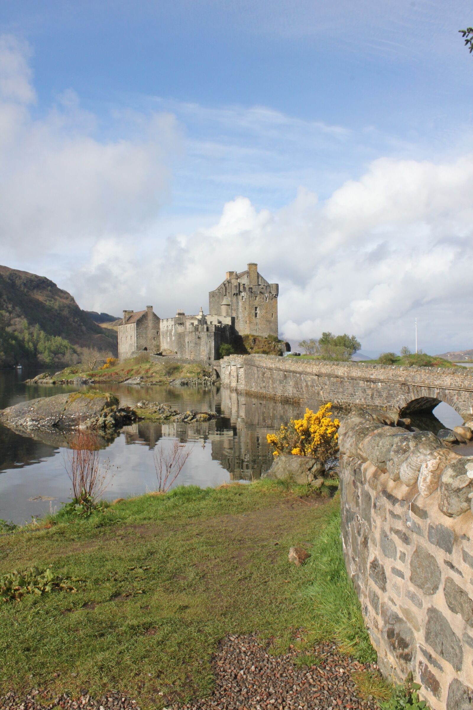 Canon EOS 550D (EOS Rebel T2i / EOS Kiss X4) sample photo. Castle, scotland, hi photography