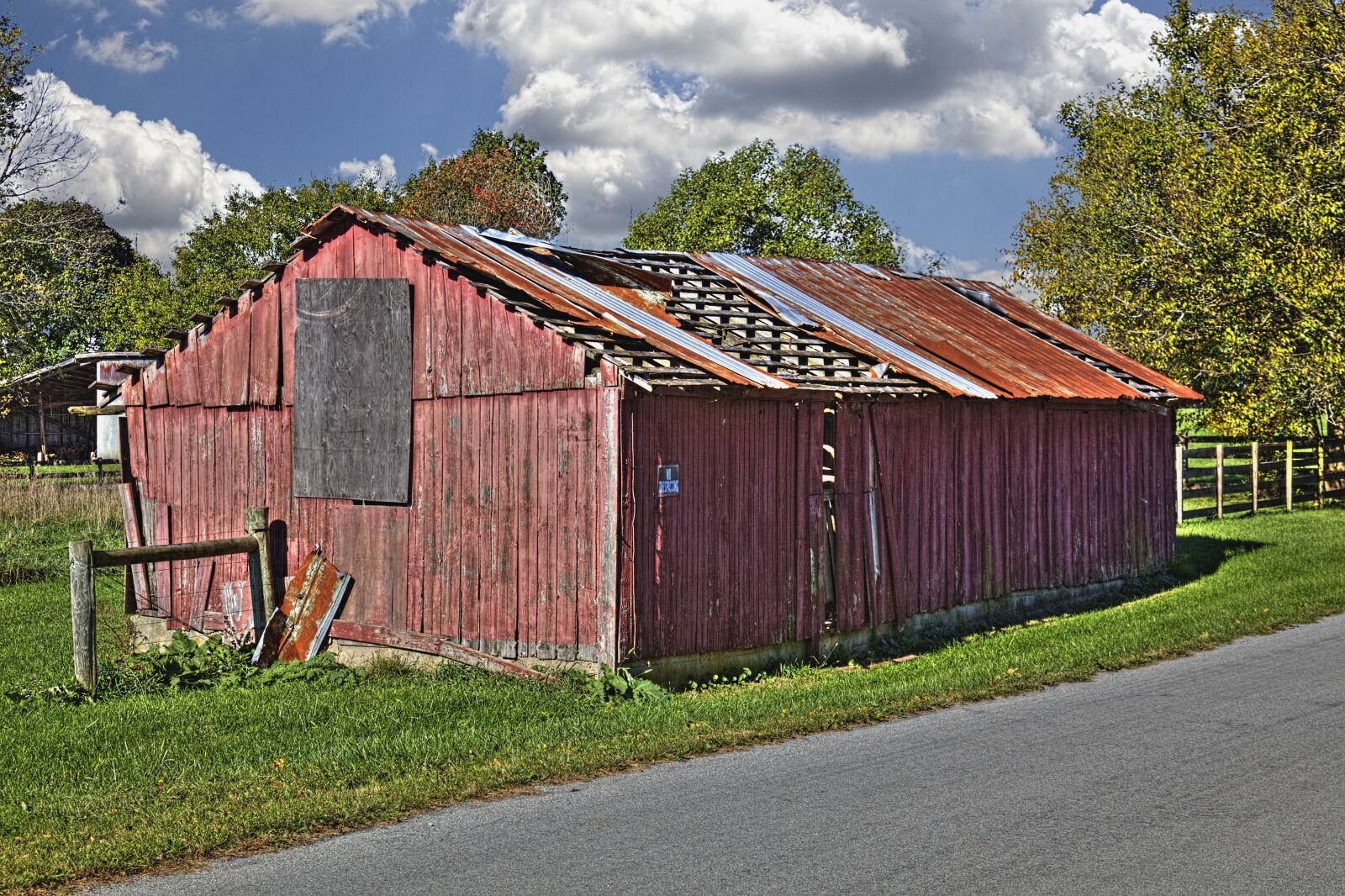 Canon EOS 5D Mark II sample photo. Barn, rustic, barns photography