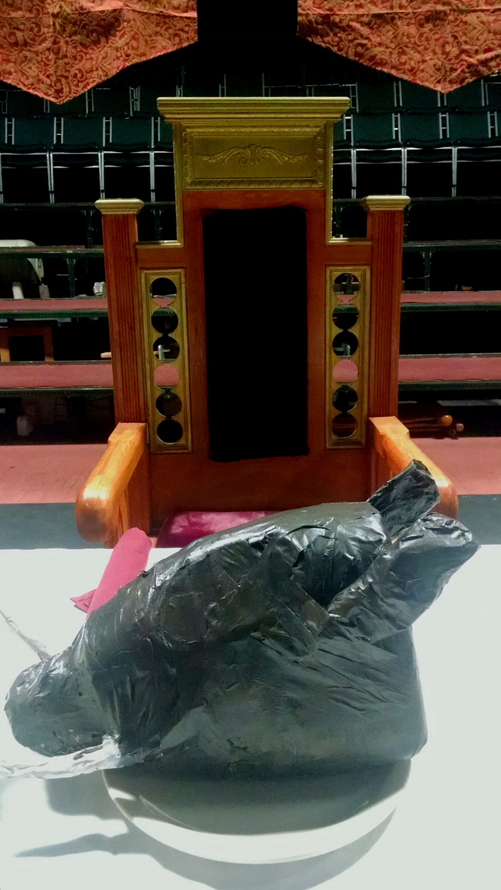 Motorola Moto X (1st Gen) sample photo. Feast, throne photography