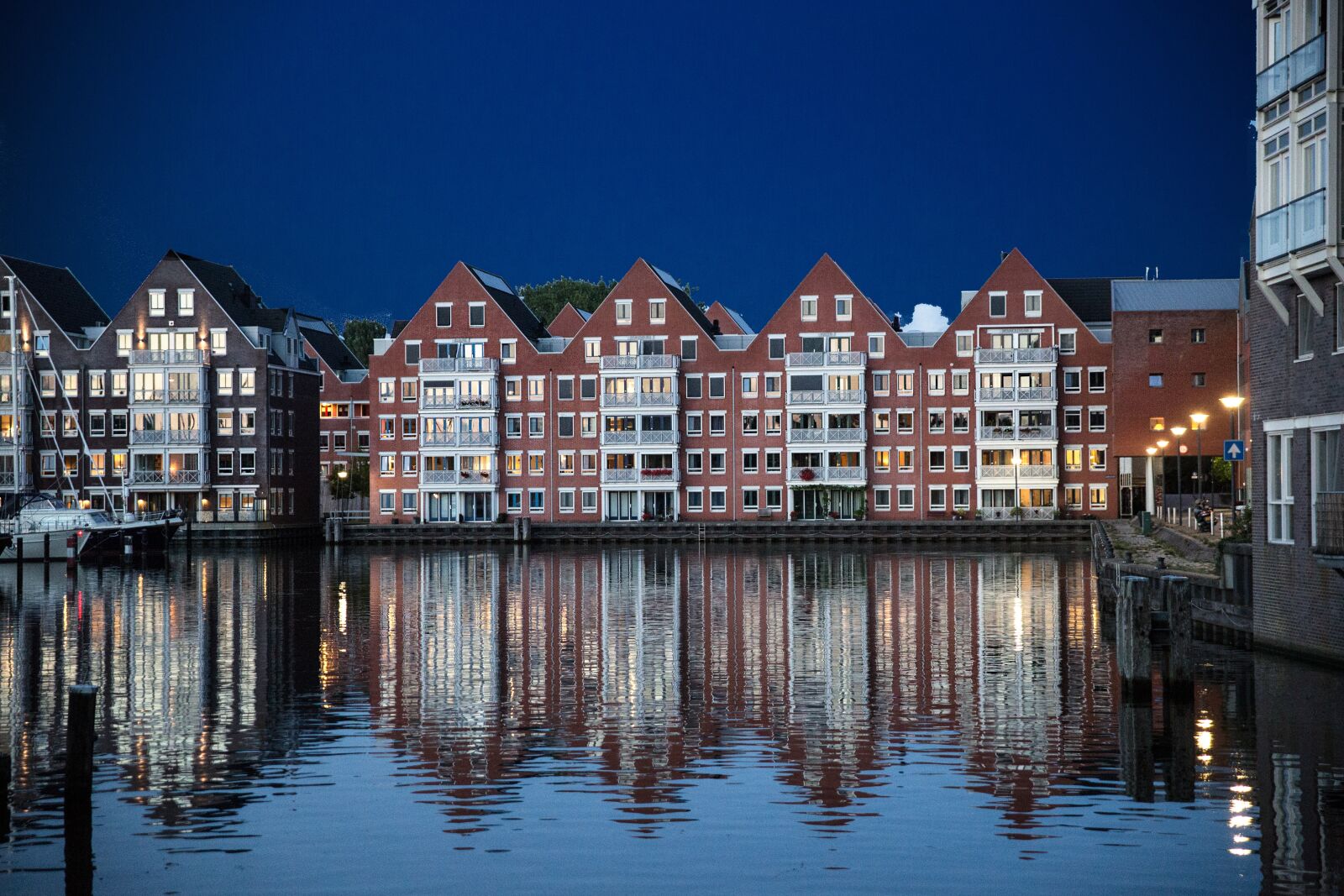 Canon EOS 5D Mark III sample photo. Netherlands, hoorn, houses photography