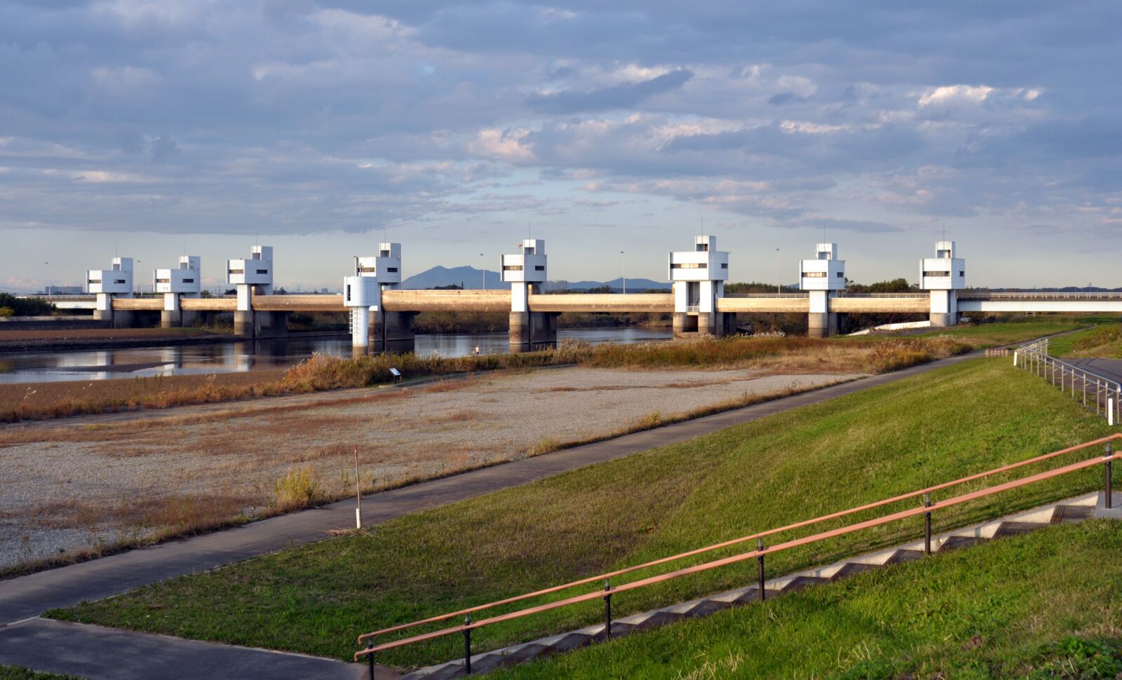 Nikon D90 sample photo. Weir, dam, river photography