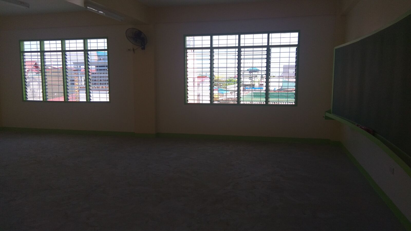 Xiaomi Redmi Note 4X sample photo. Empty, class, room photography