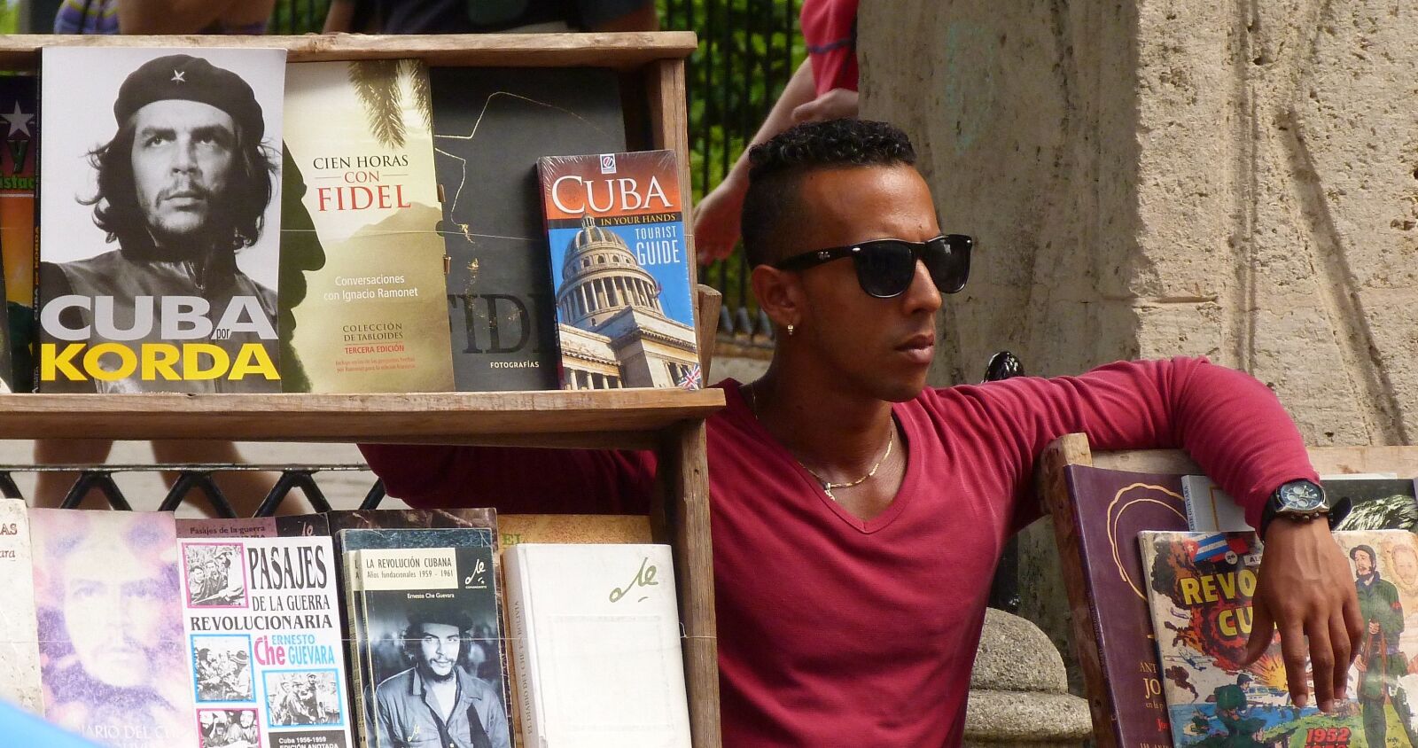 Panasonic Lumix DMC-FZ40 (Lumix DMC-FZ45) sample photo. Havana, cuba, man photography