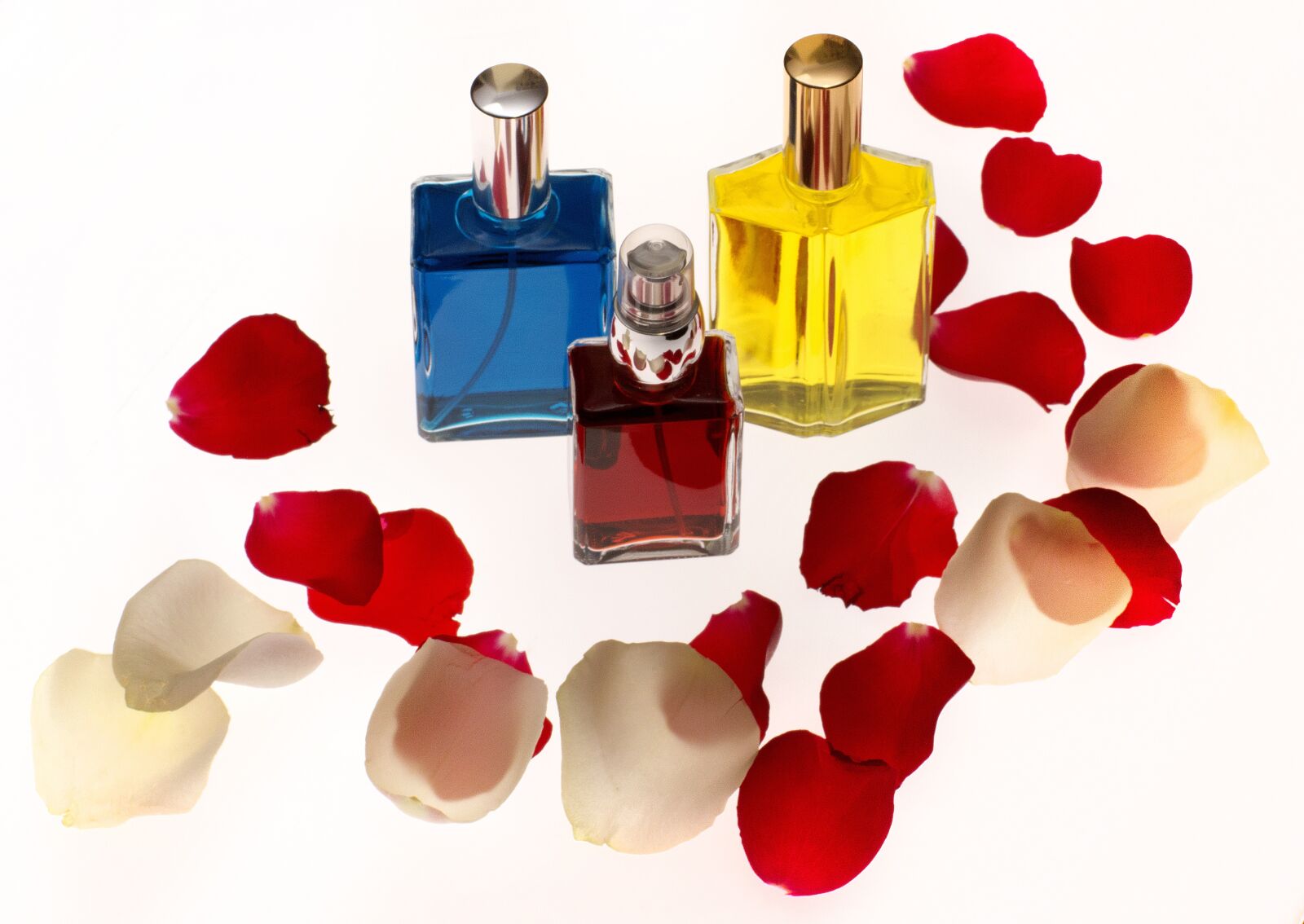 Nikon D3200 sample photo. Bottles, perfume, color photography